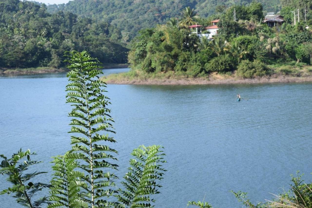 Victoria Views Resort Kandy view 5