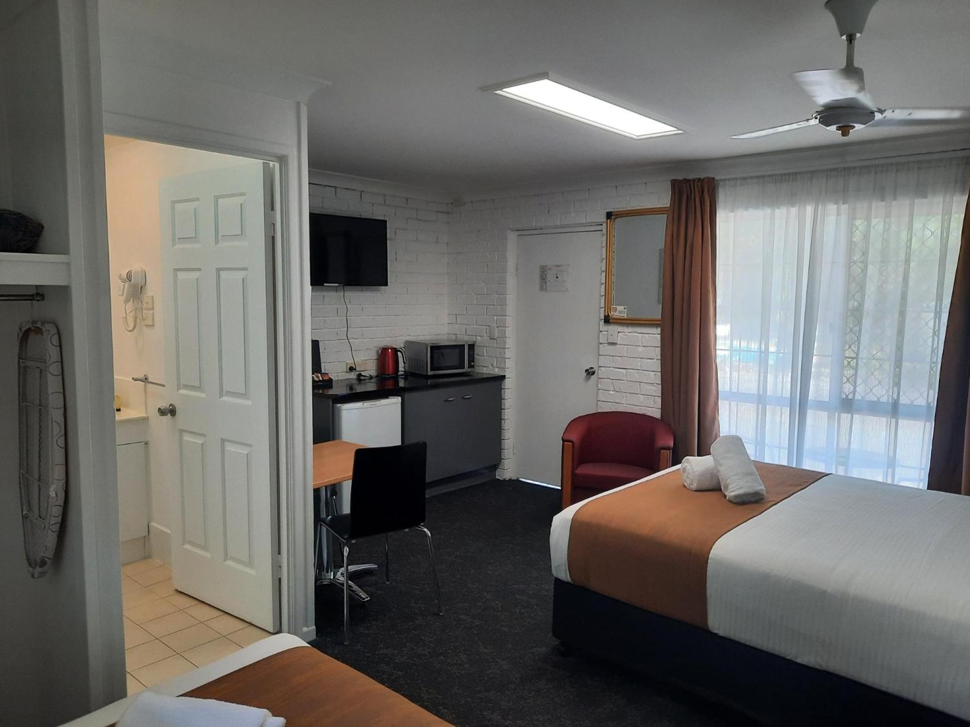 Cleveland Motor Inn