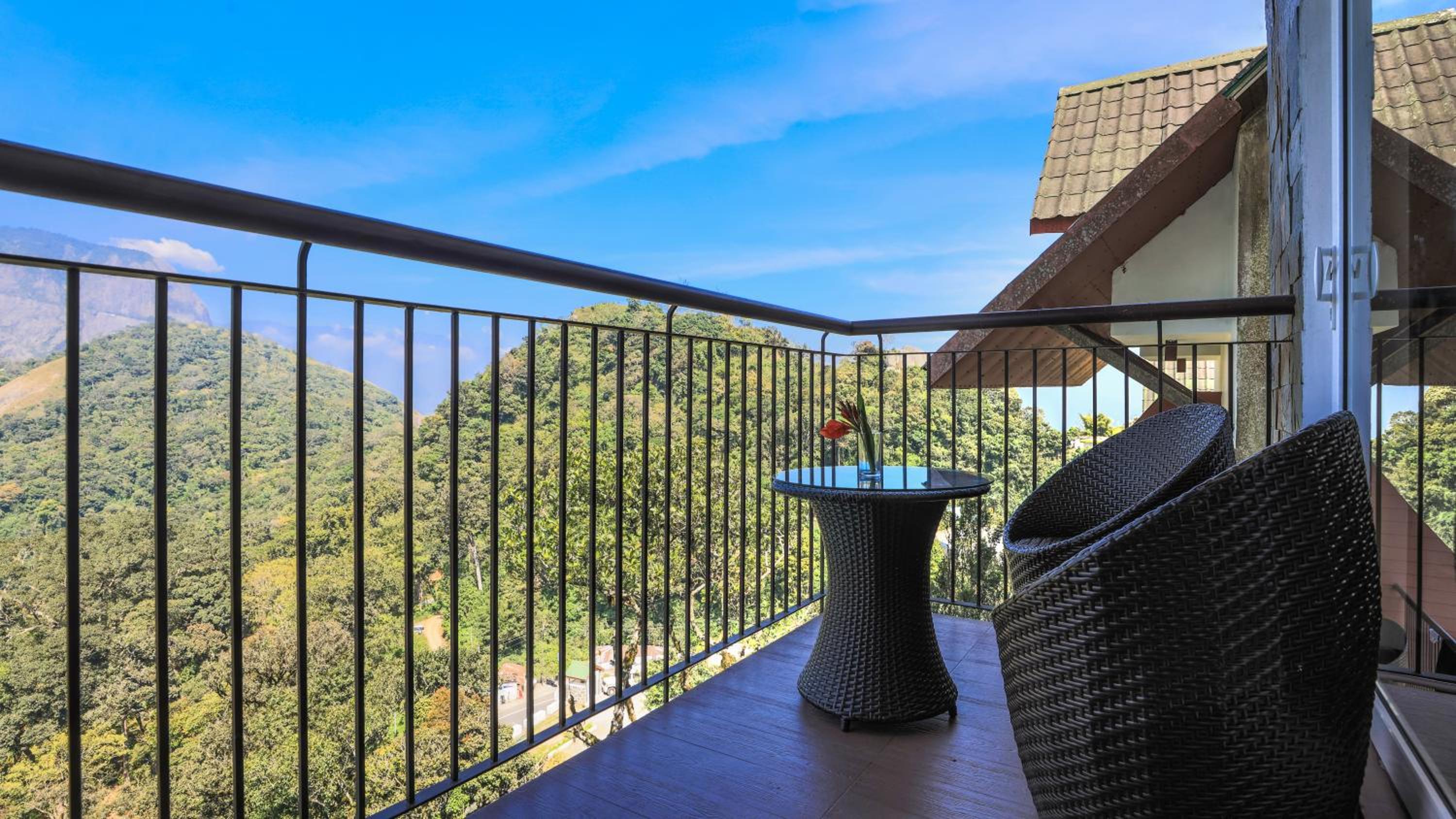 Shola Crown Resort - Munnar