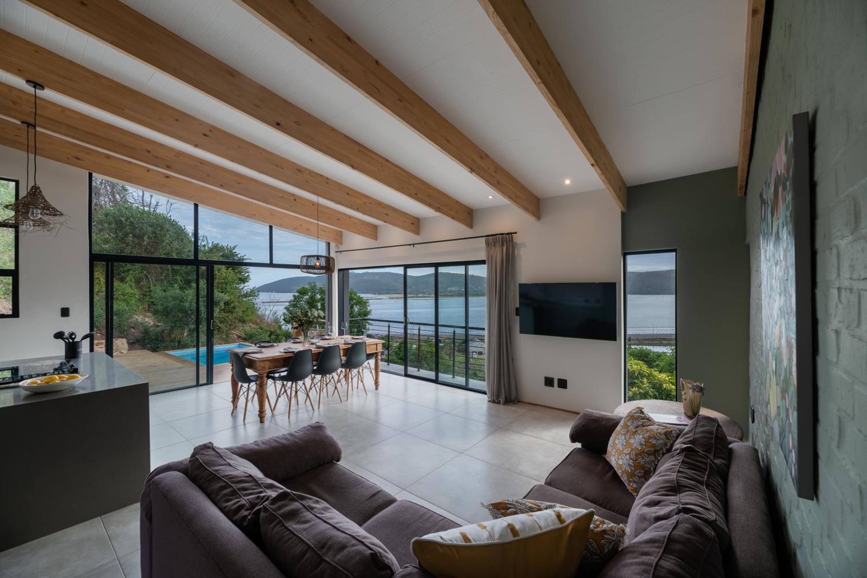Knysna Lagoon Views in Style with Solar Backup view 5