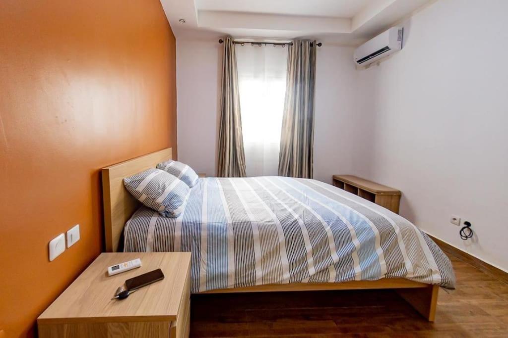 Douala-Bonapriso, Bel Appartement