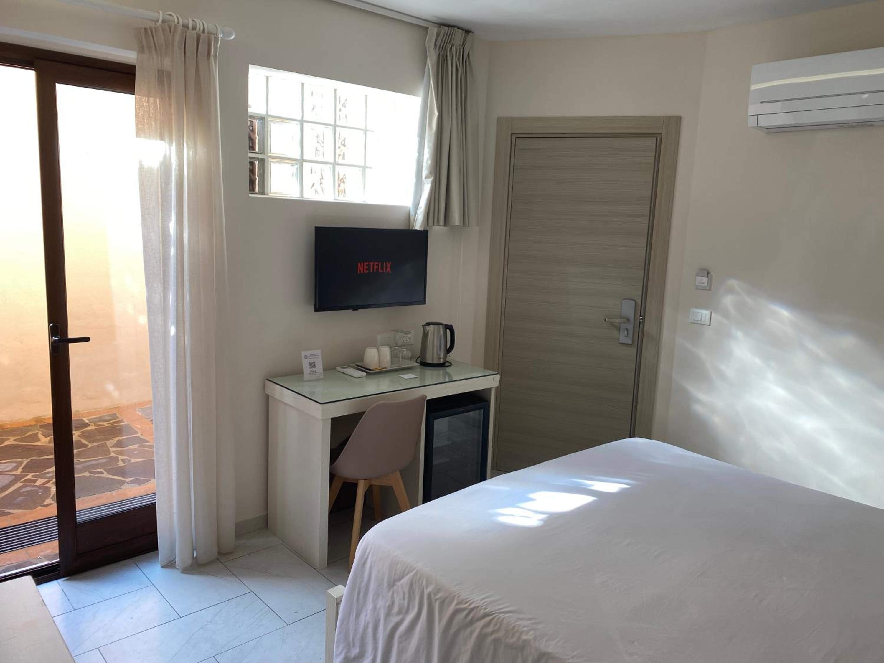 Aether Suites Tropea - Free Private Parking
