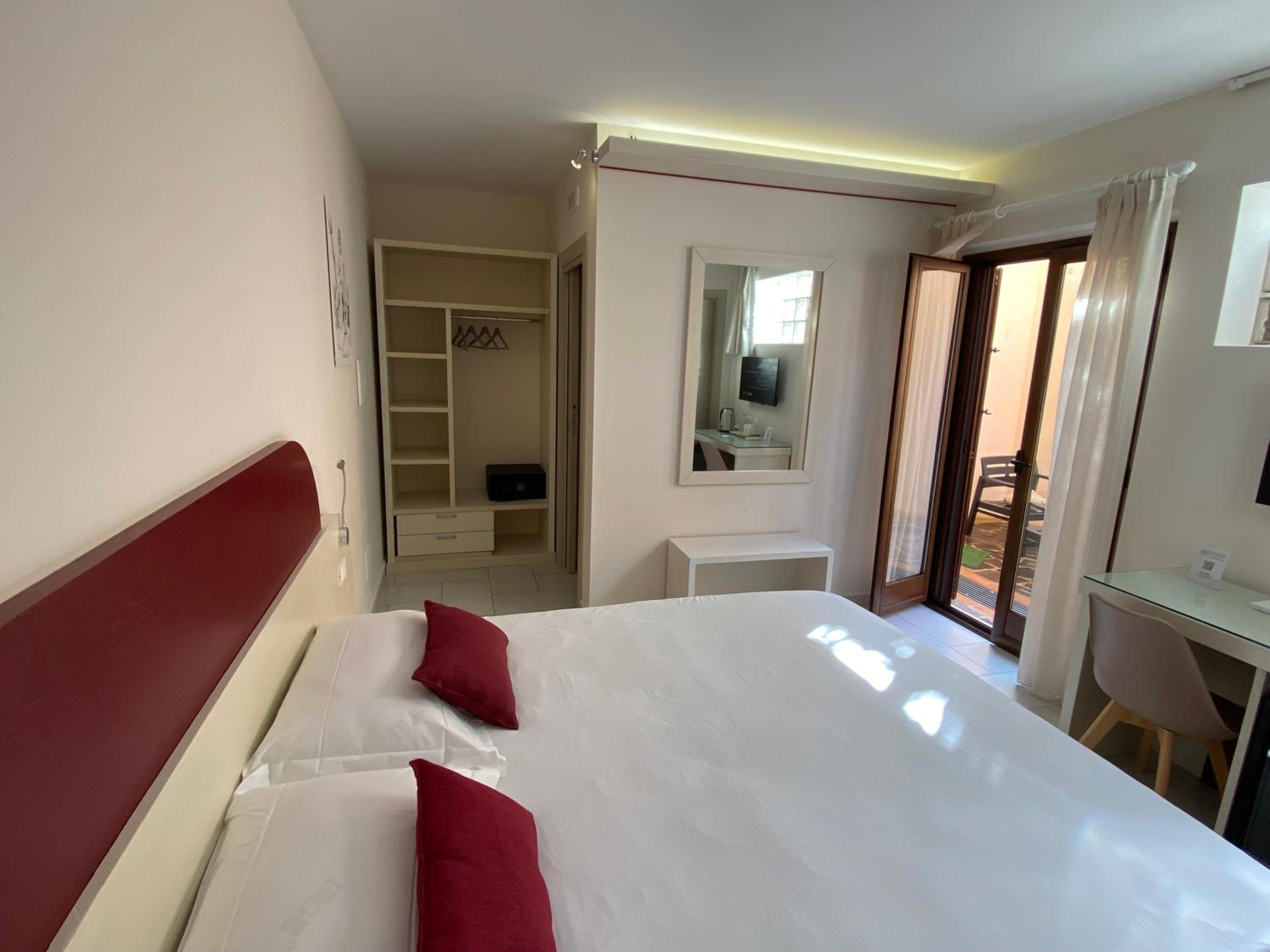 Aether Suites Tropea - Free Private Parking