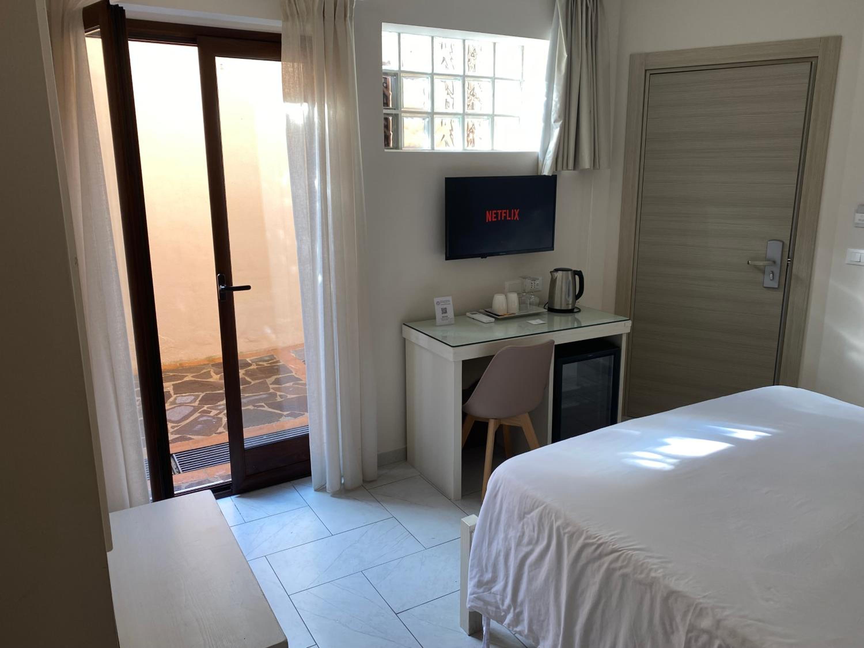 Aether Suites Tropea - Free Private Parking