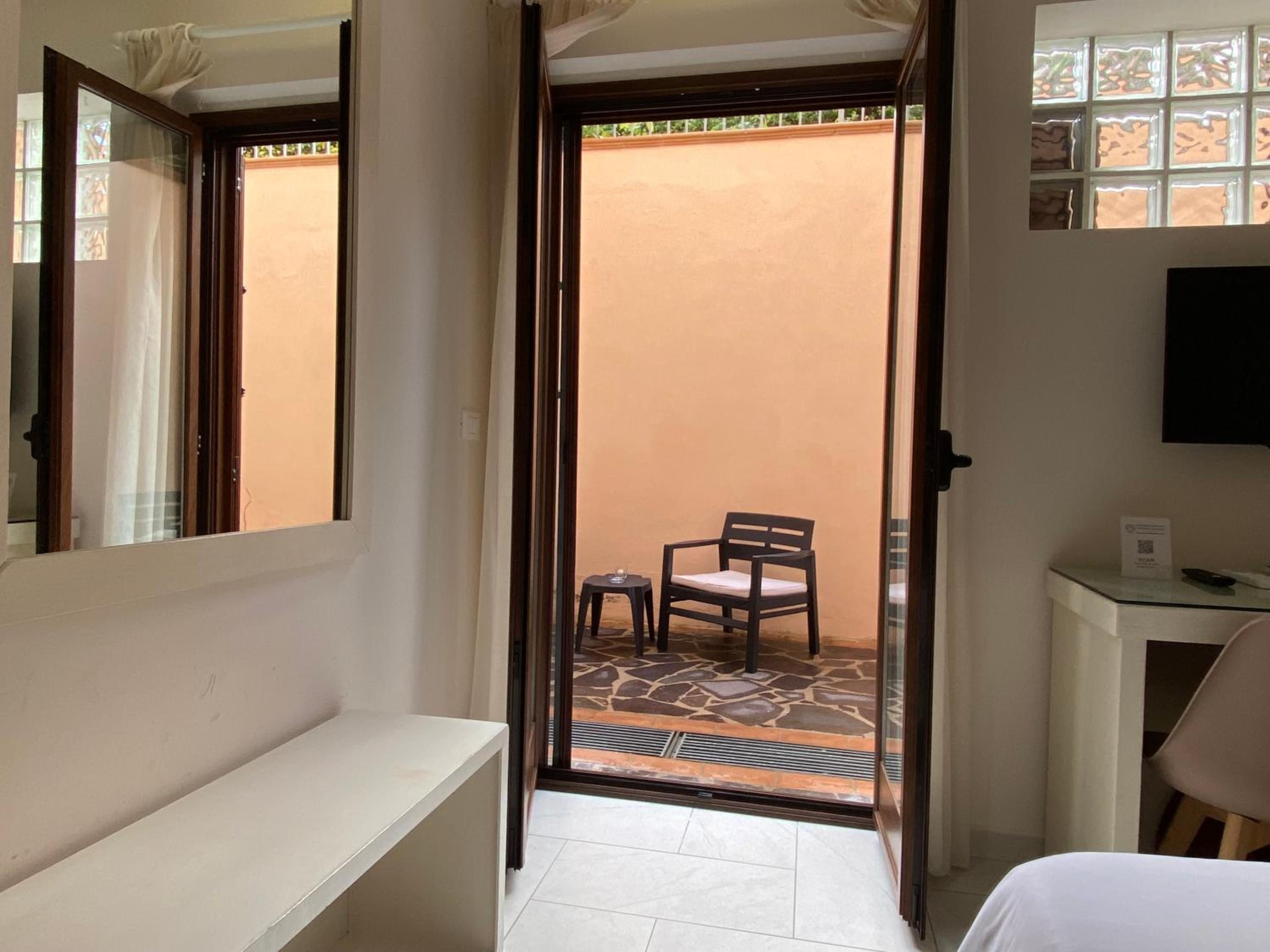 Aether Suites Tropea - Free Private Parking