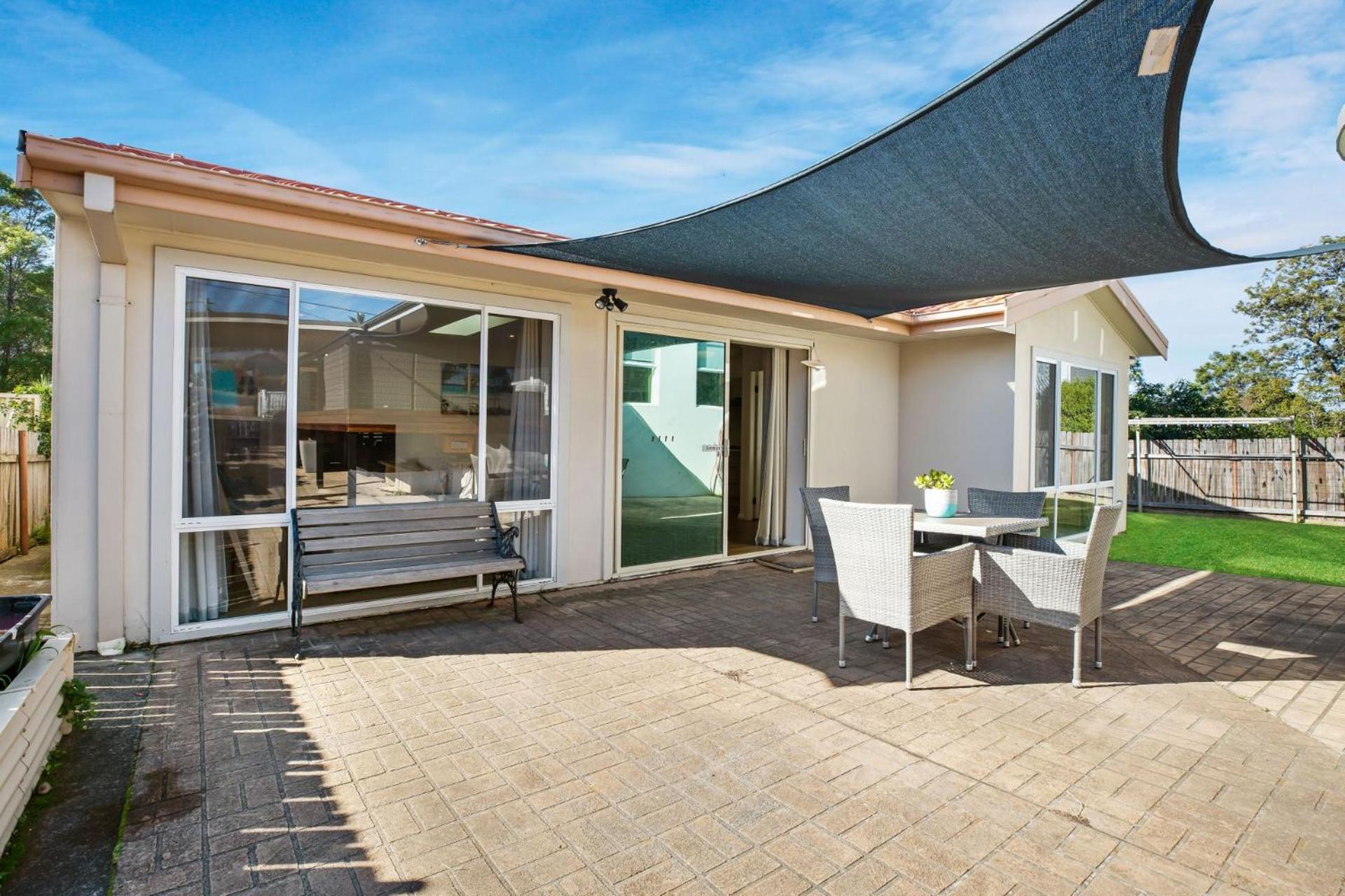 Karinya Jervis Bay - 4BR home & optional studio