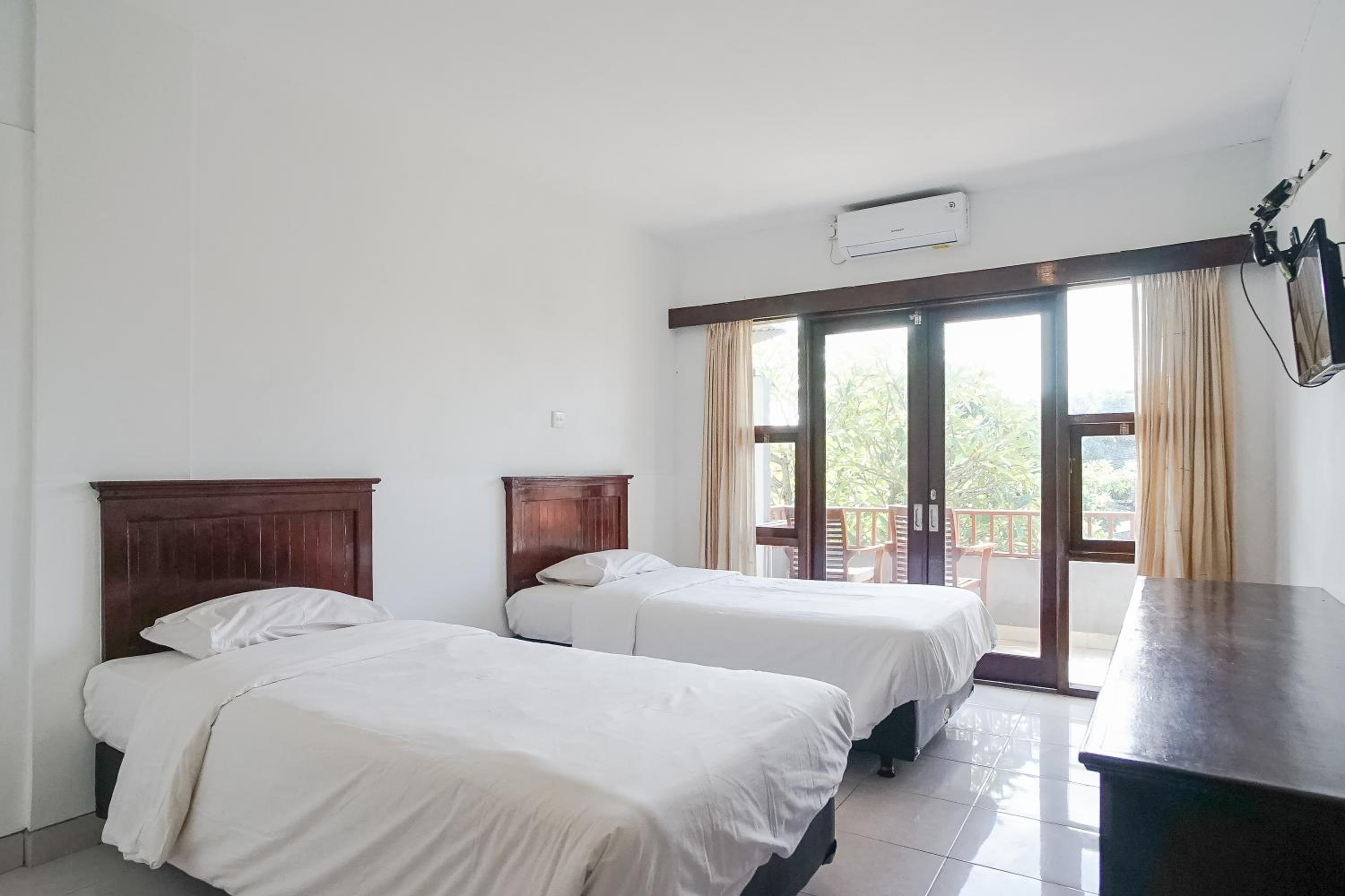 Indopurejoy House - Komala Indah Cottages