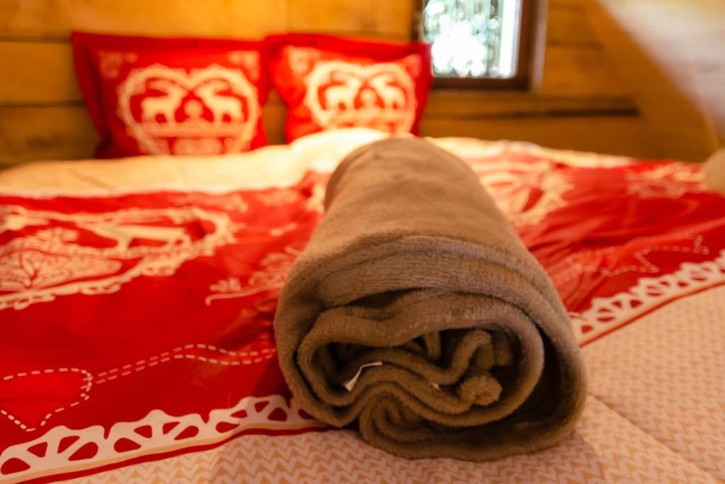 La cabane du cerf et son sauna