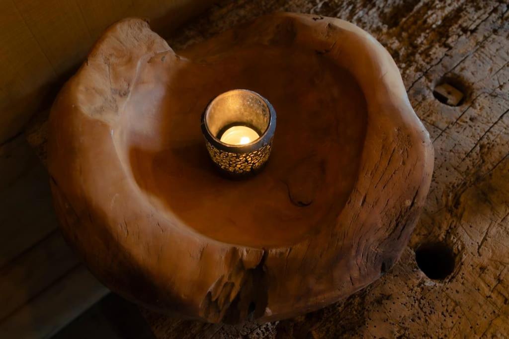 La cabane du cerf et son sauna