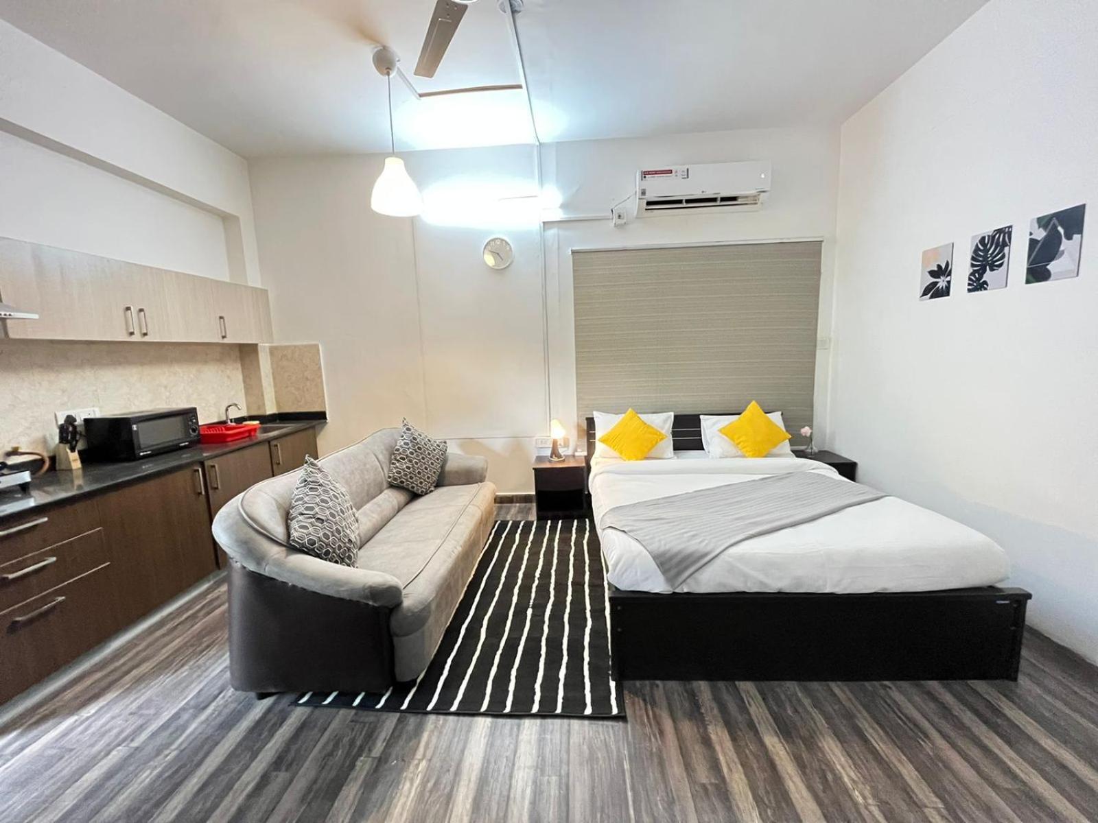 BedChambers Serviced Apartment, Jubilee Hills view 4