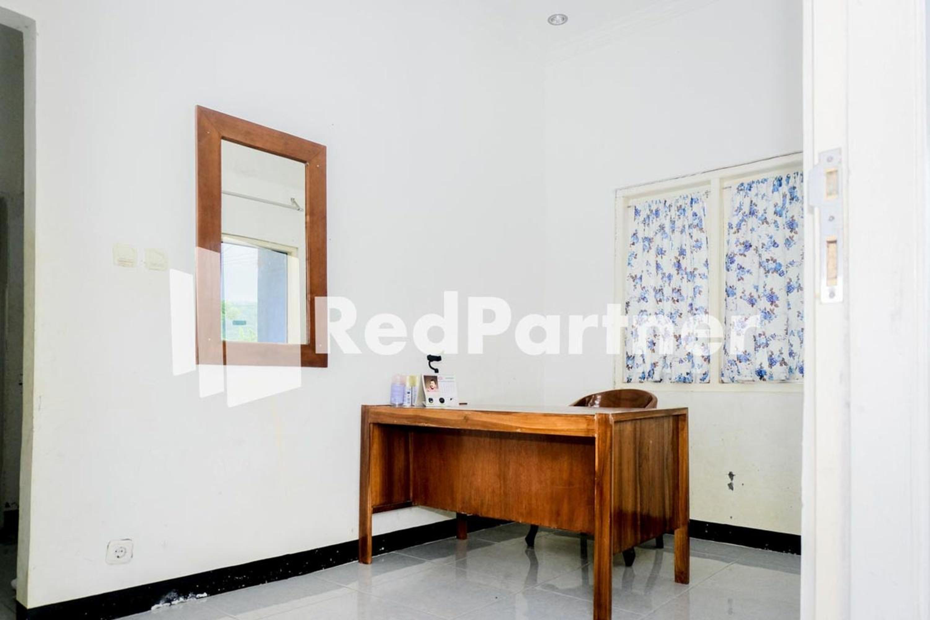 Villa Ikhbar Ciletuh RedPartner