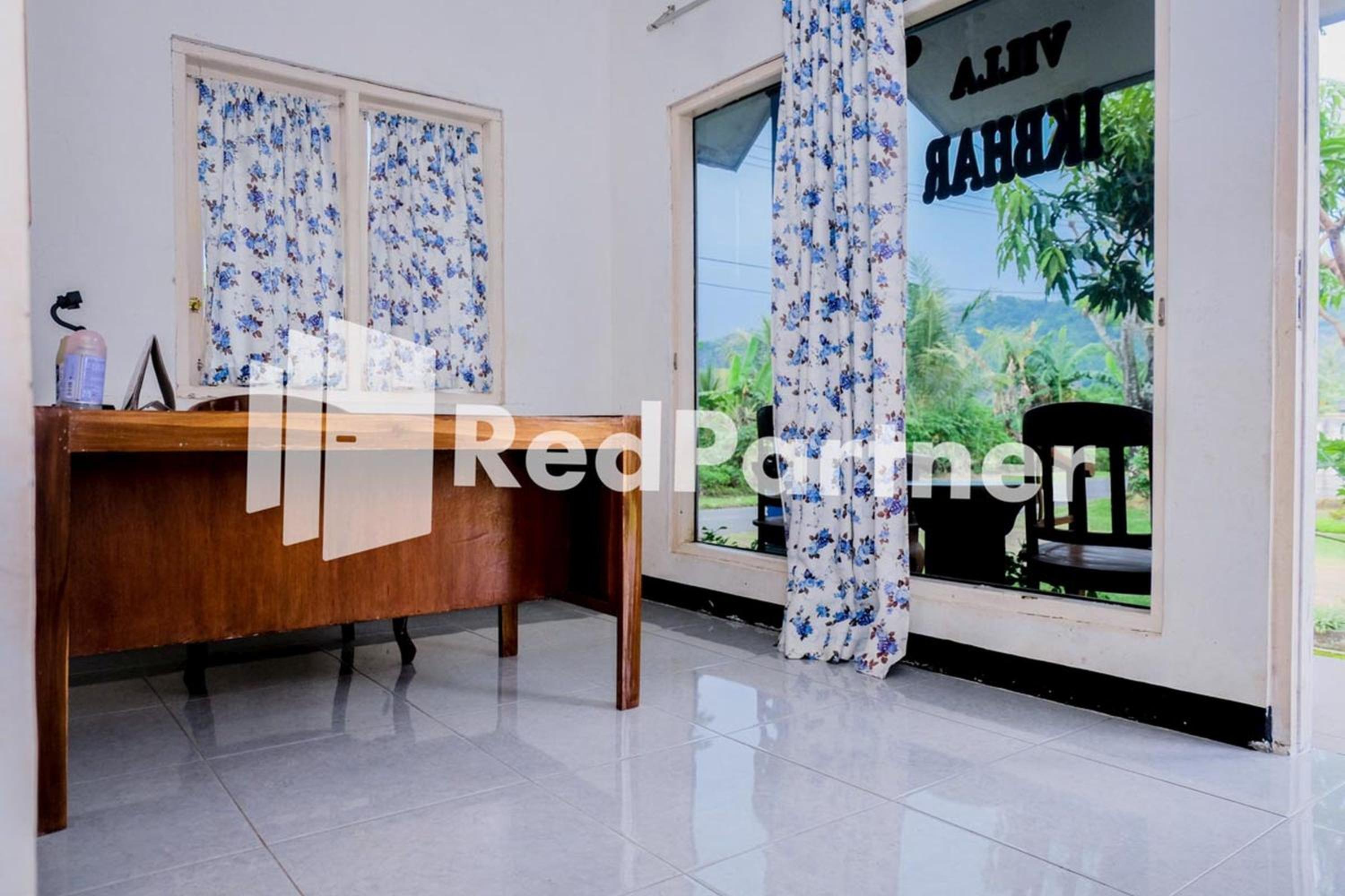 Villa Ikhbar Ciletuh RedPartner