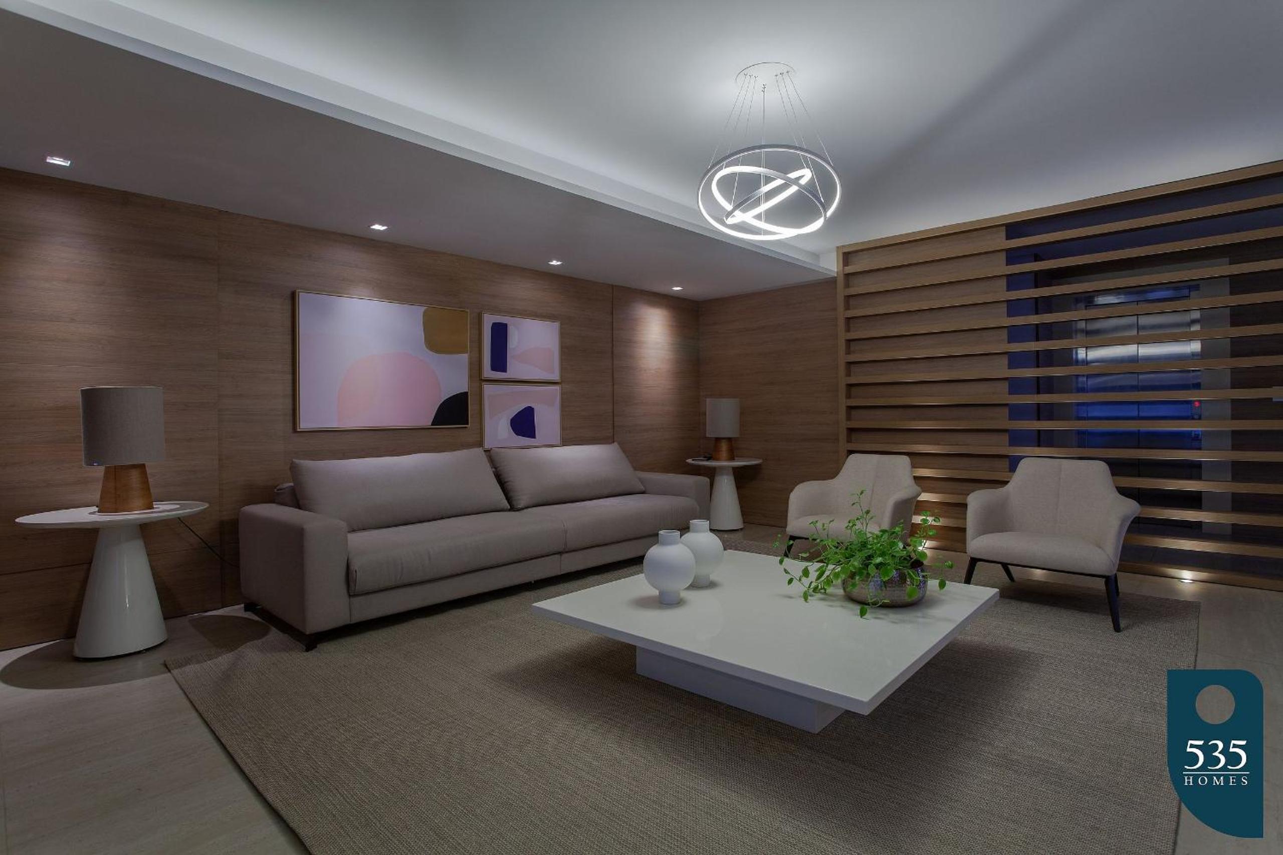 Bedsitter with sea view and modern amenities