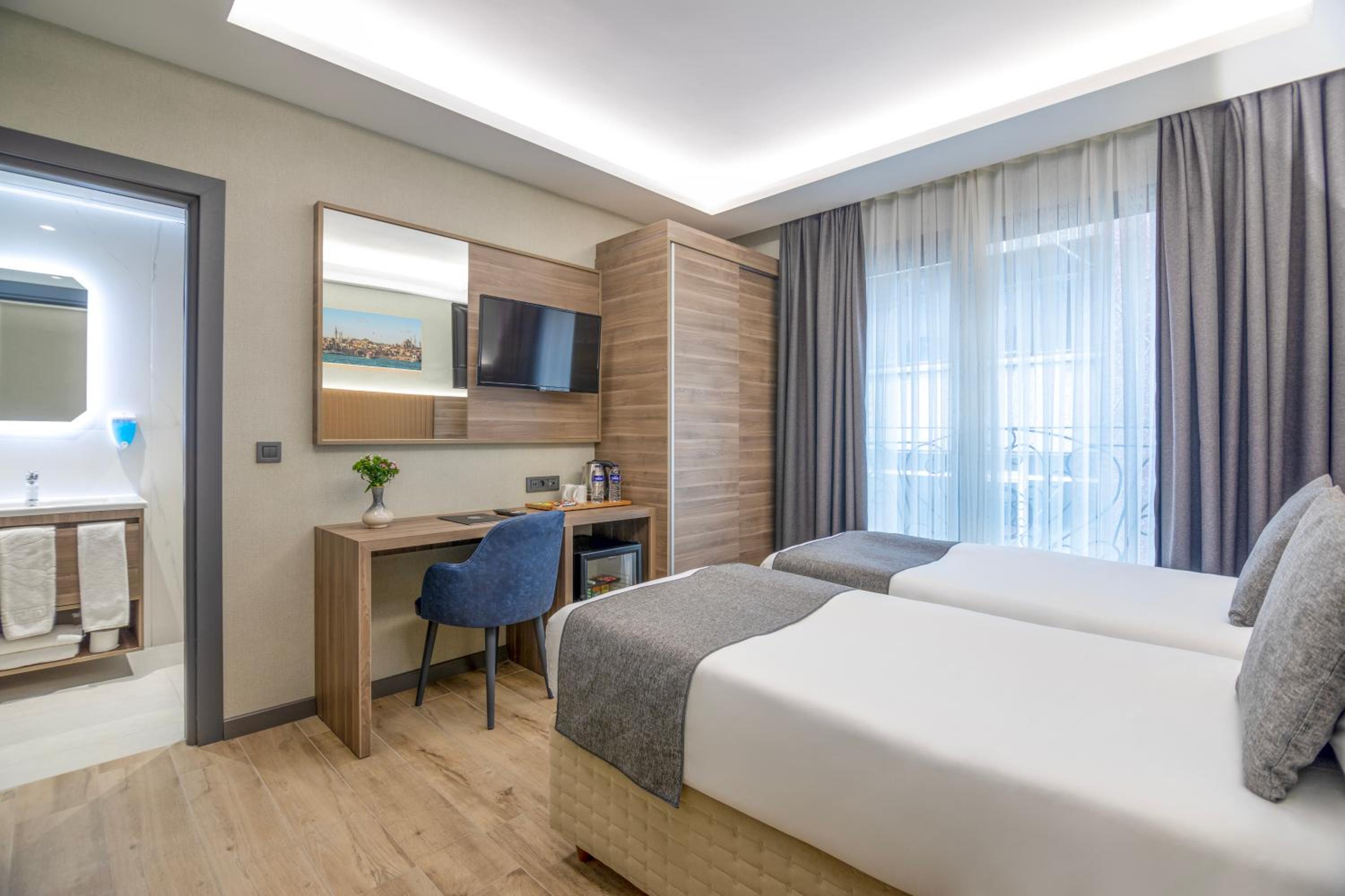 The Omiya Otel - Image 26