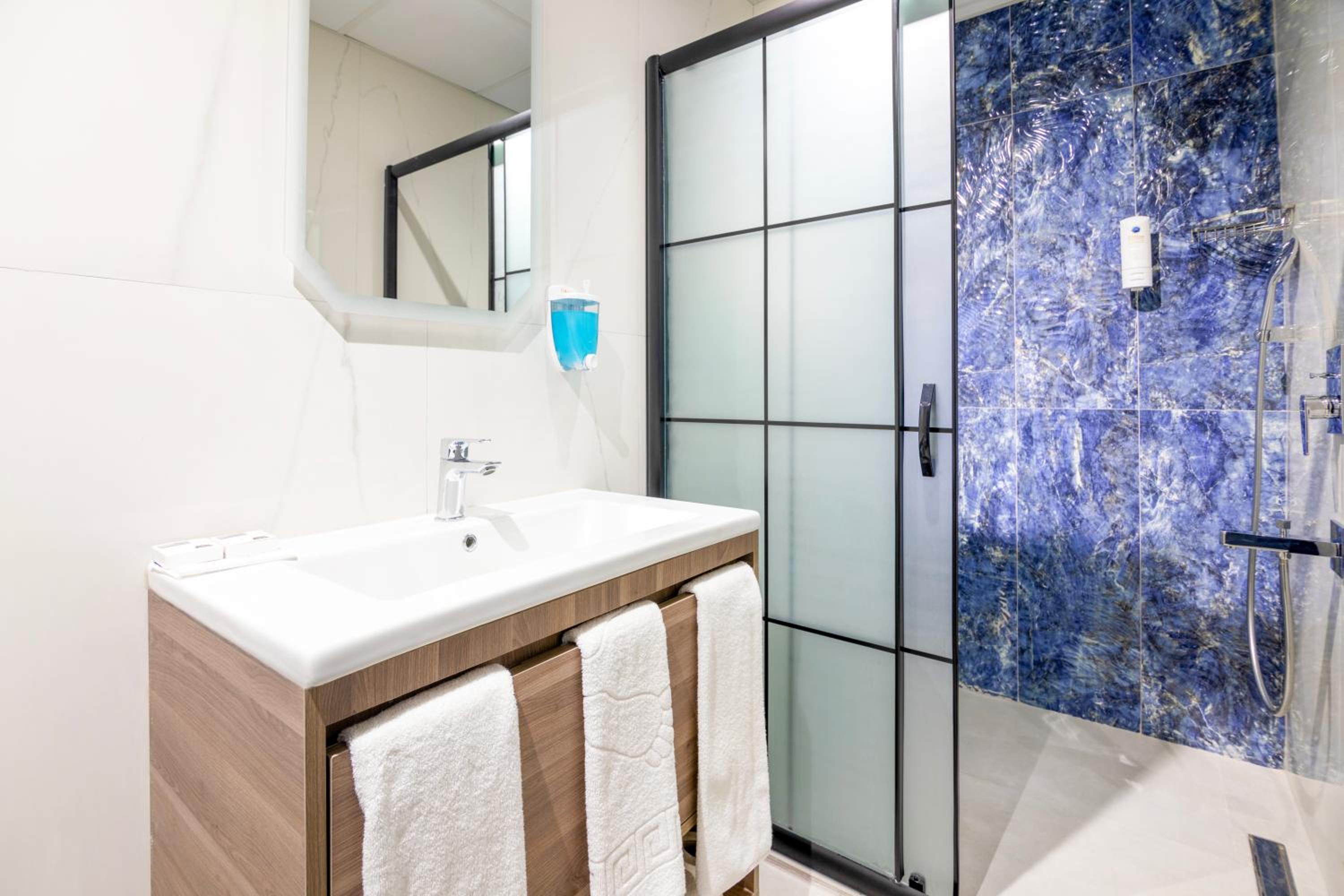 The Omiya Otel - Image 25