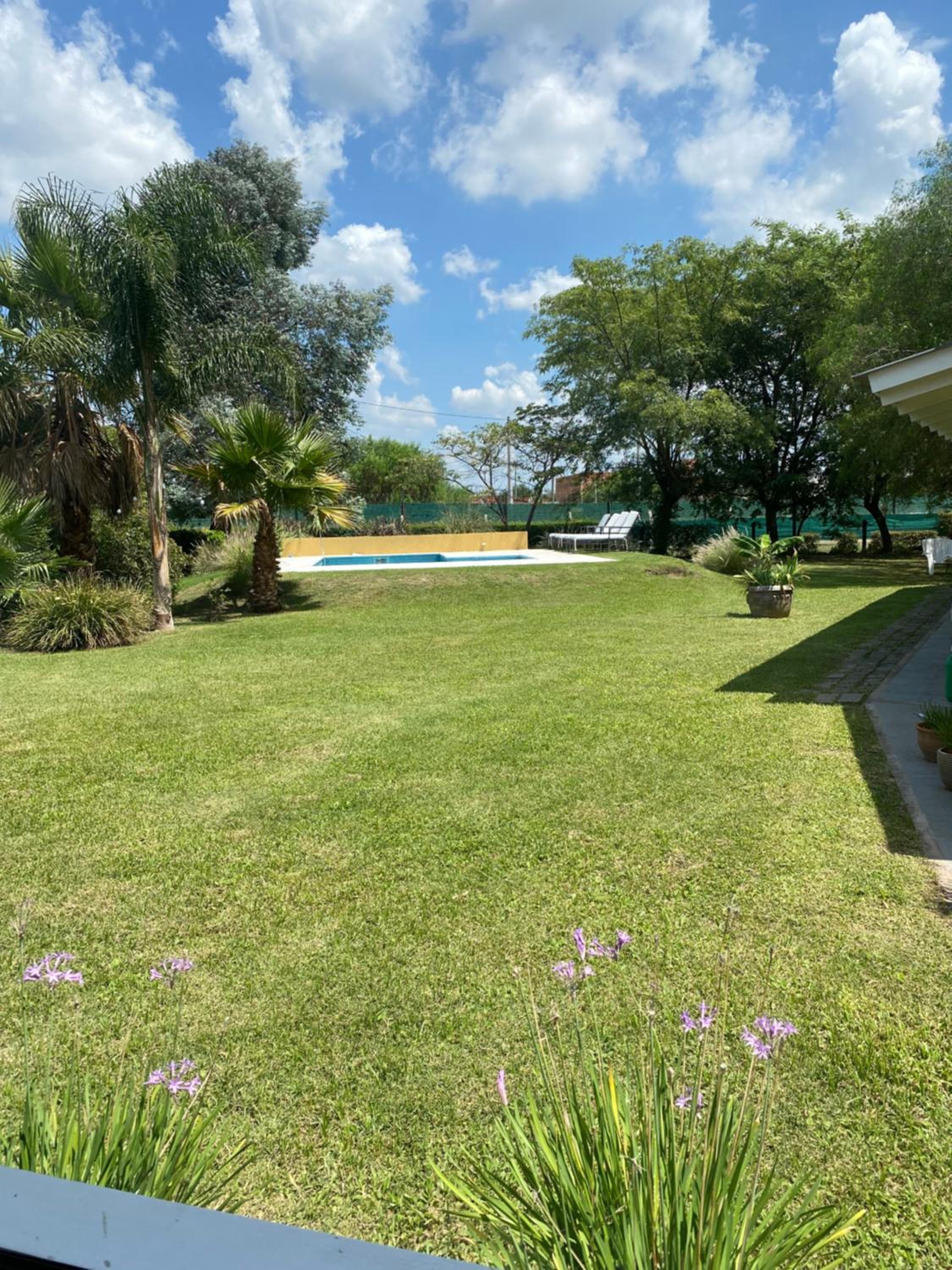 CASA 6 A Malibú 3km del Aeropuerto Podes dejar tu auto