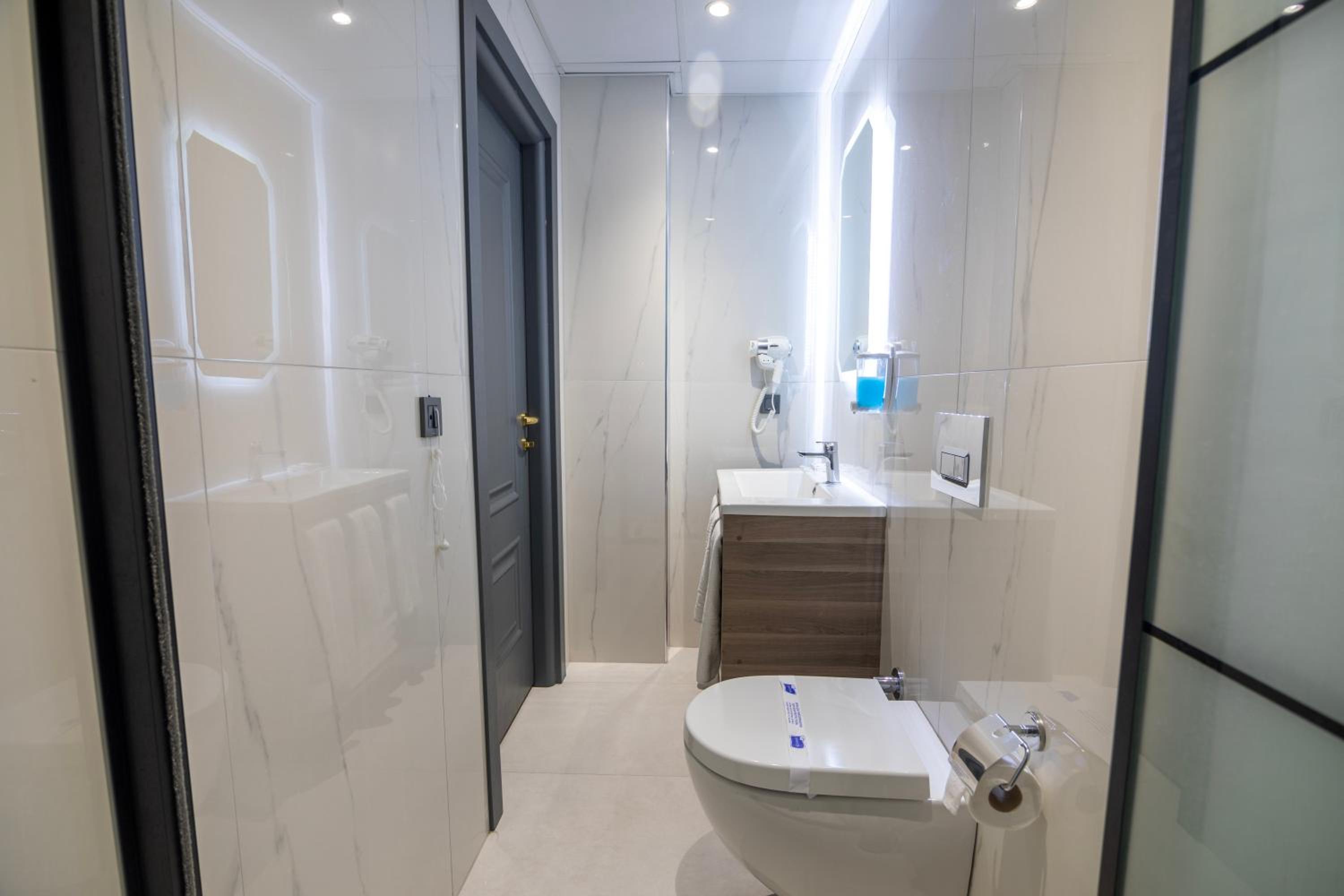 The Omiya Otel - Image 43