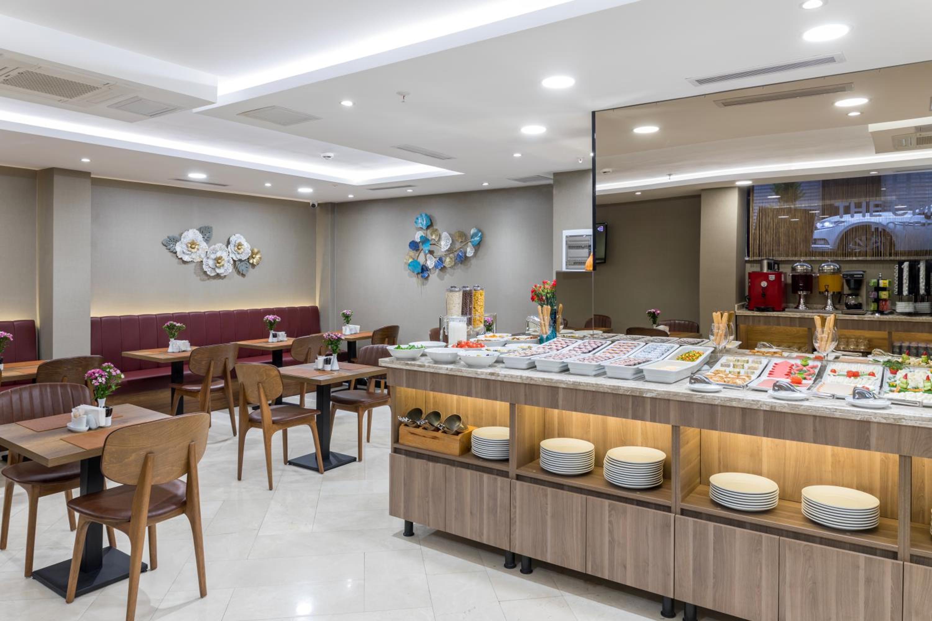 The Omiya Otel - Image 32