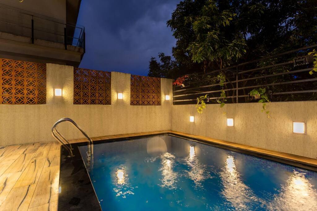Seven Sands I Oak Wood I Pvt Pool - 2 BHK Duplex