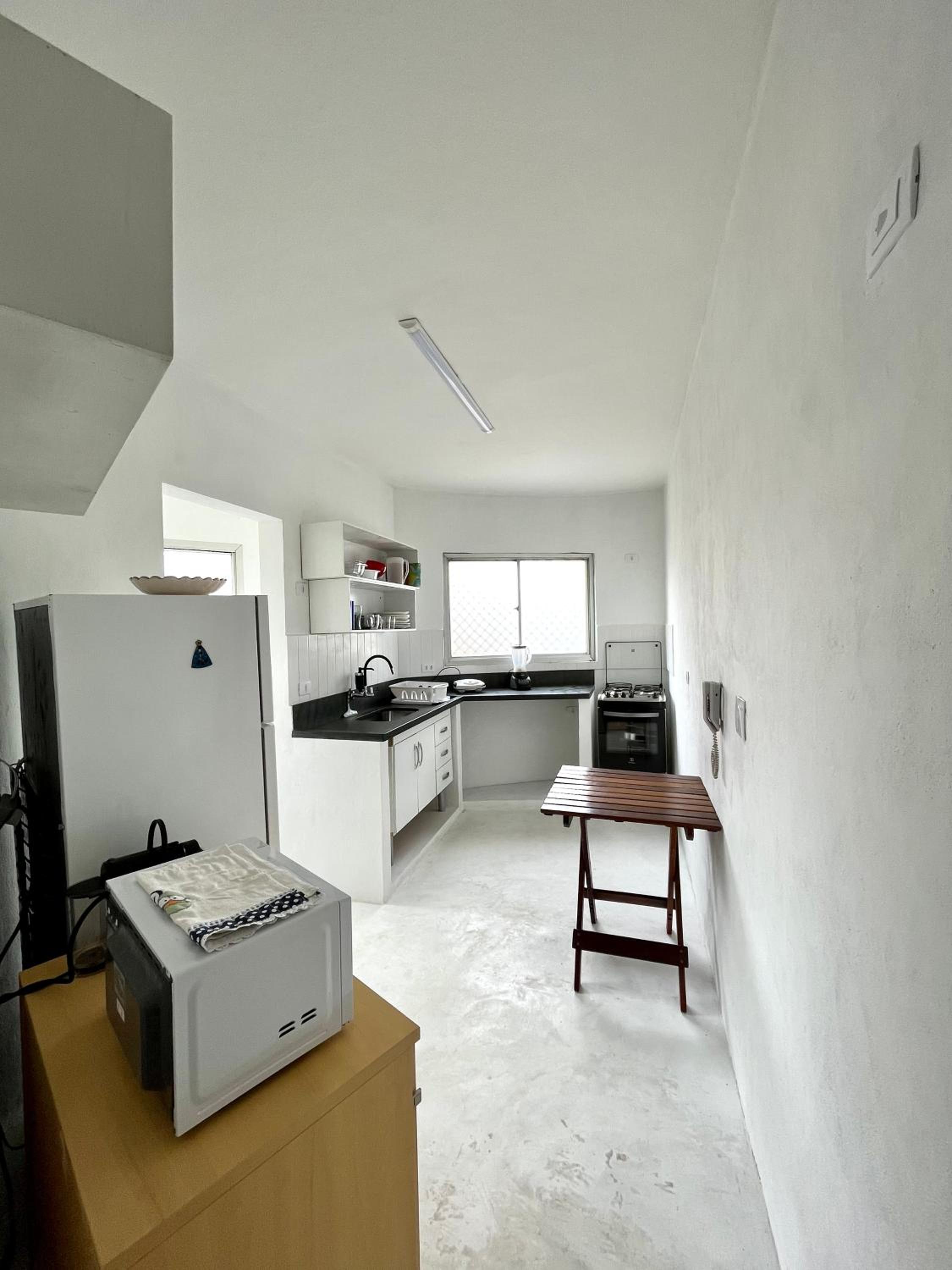 Apt 2 dorm na quadra da praia Ocian - Praia Grande SP