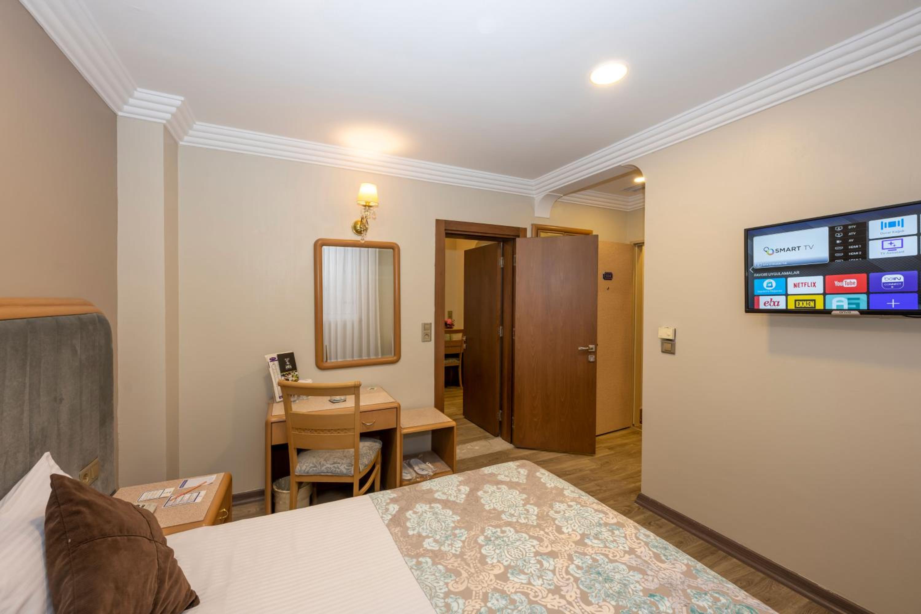 Grand Anka Hotel - Image 10