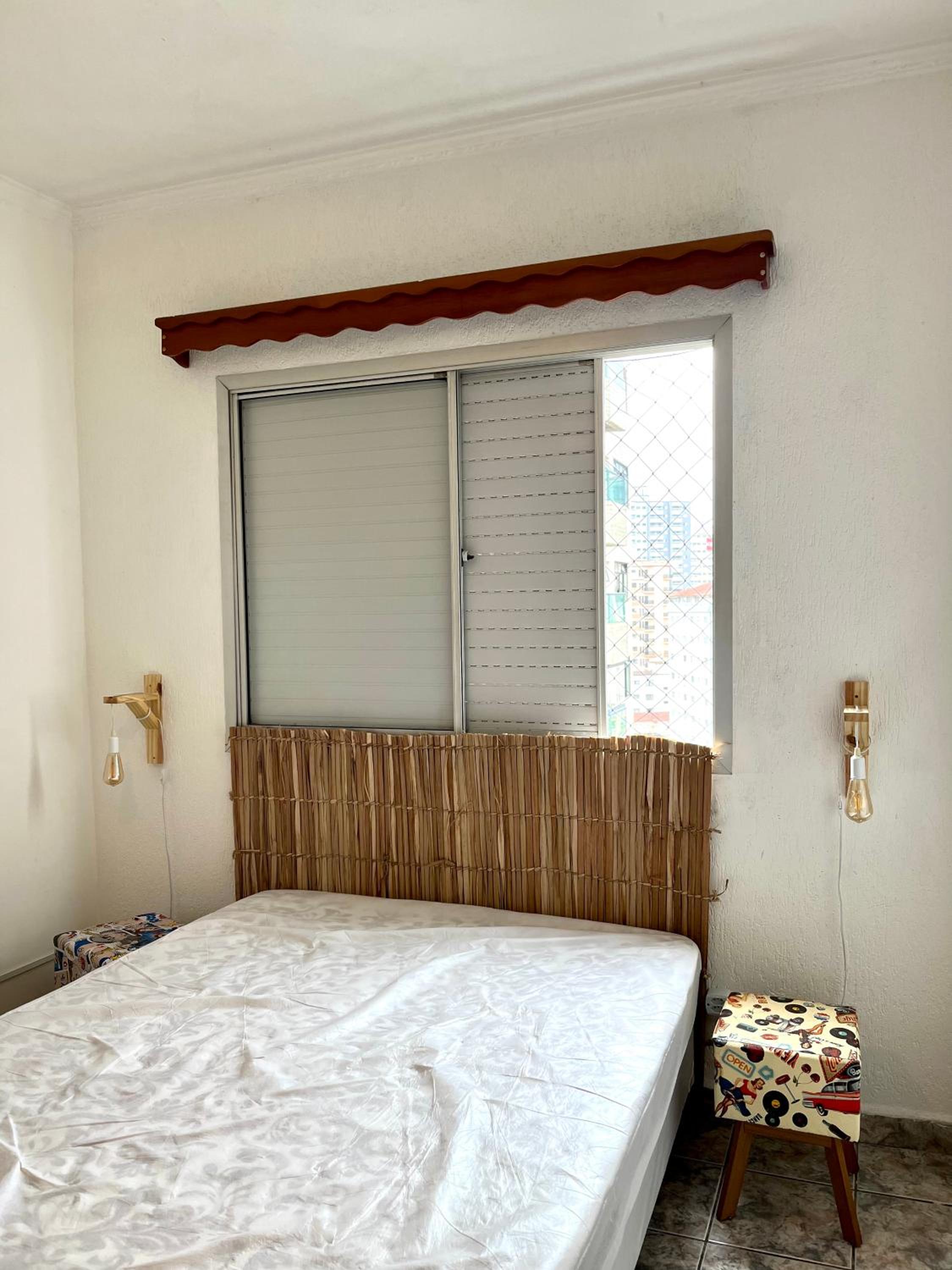 Apt 2 dorm na quadra da praia Ocian - Praia Grande SP