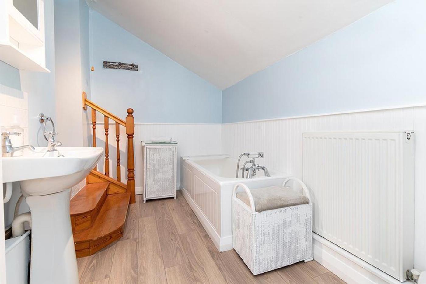 Rhos Cottage