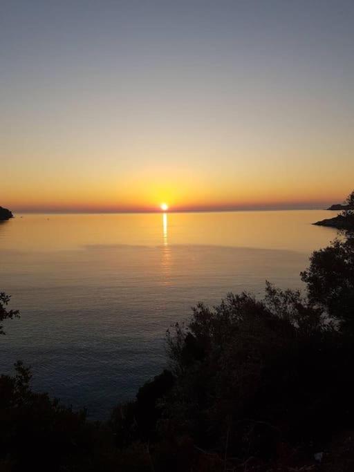 Villa Nafsika stunning view on the Aegean Sea