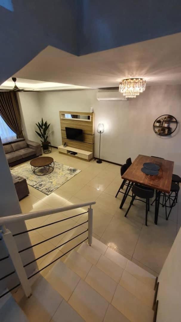 Maryam Homestay