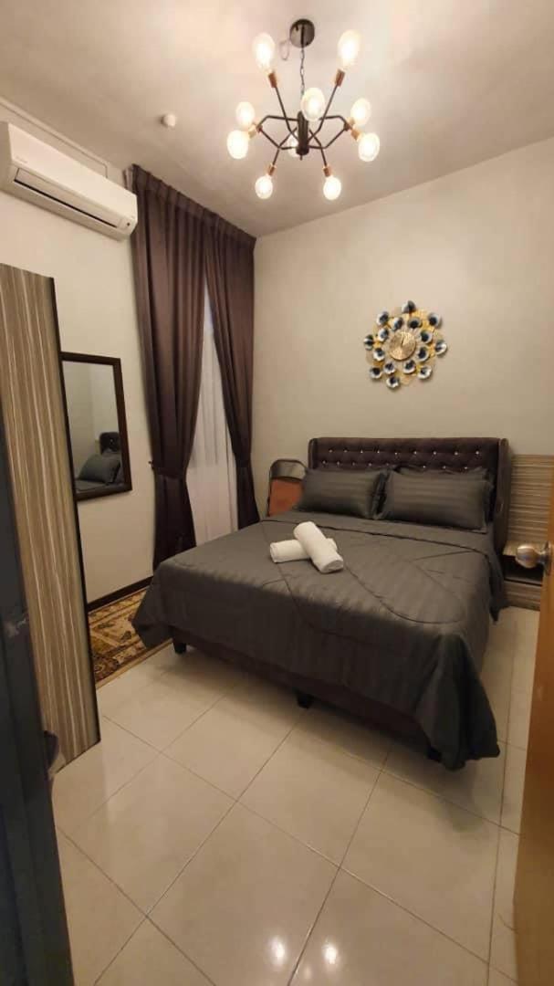 Maryam Homestay