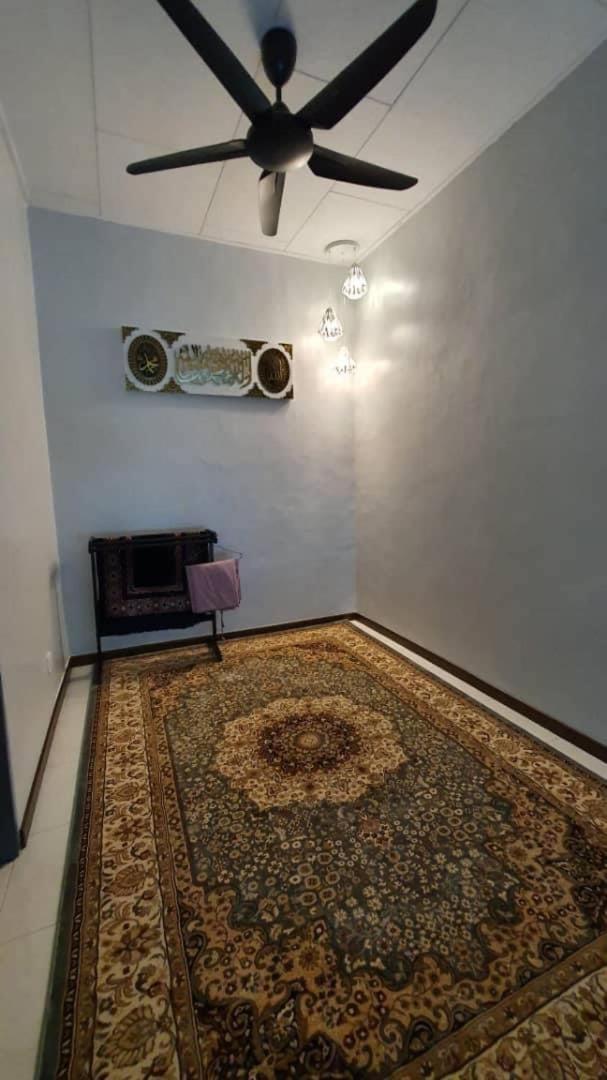 Maryam Homestay