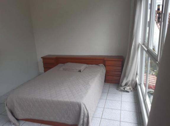 Casa na praia com piscina, churrasqueira e sinucão