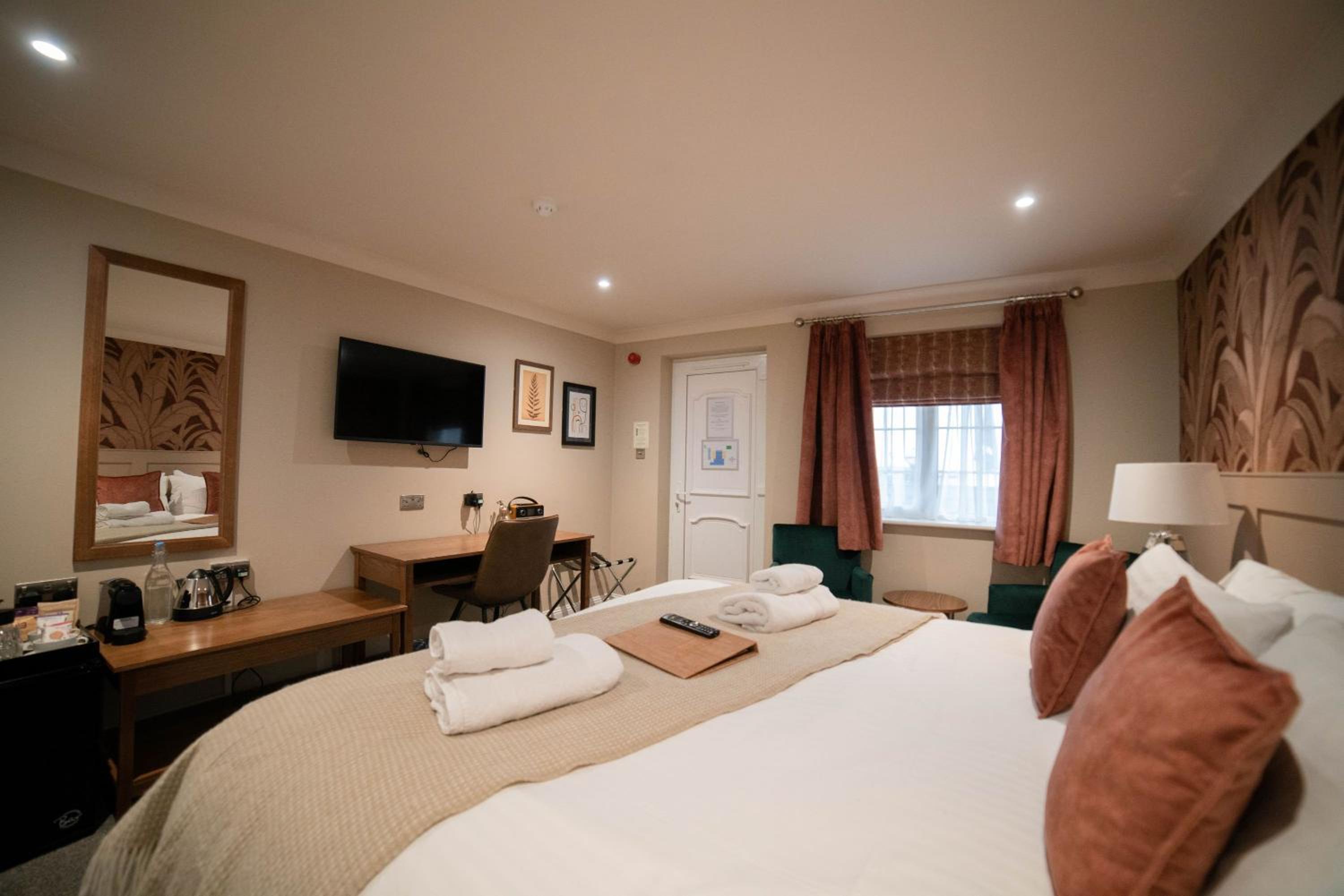 Harper's Steakhouse with Rooms, Southampton Swanwick Marina
