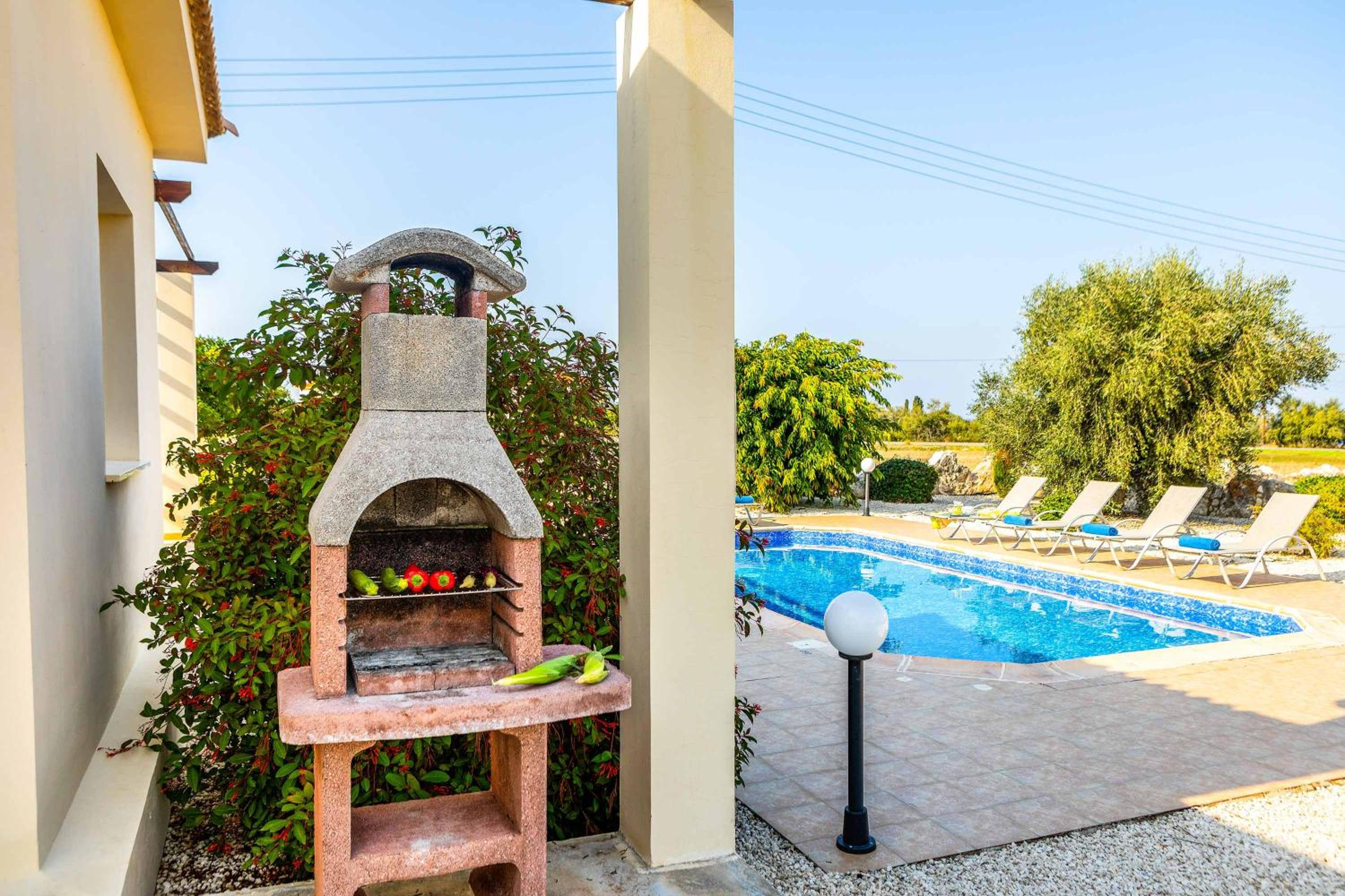 Villa Orange Tree