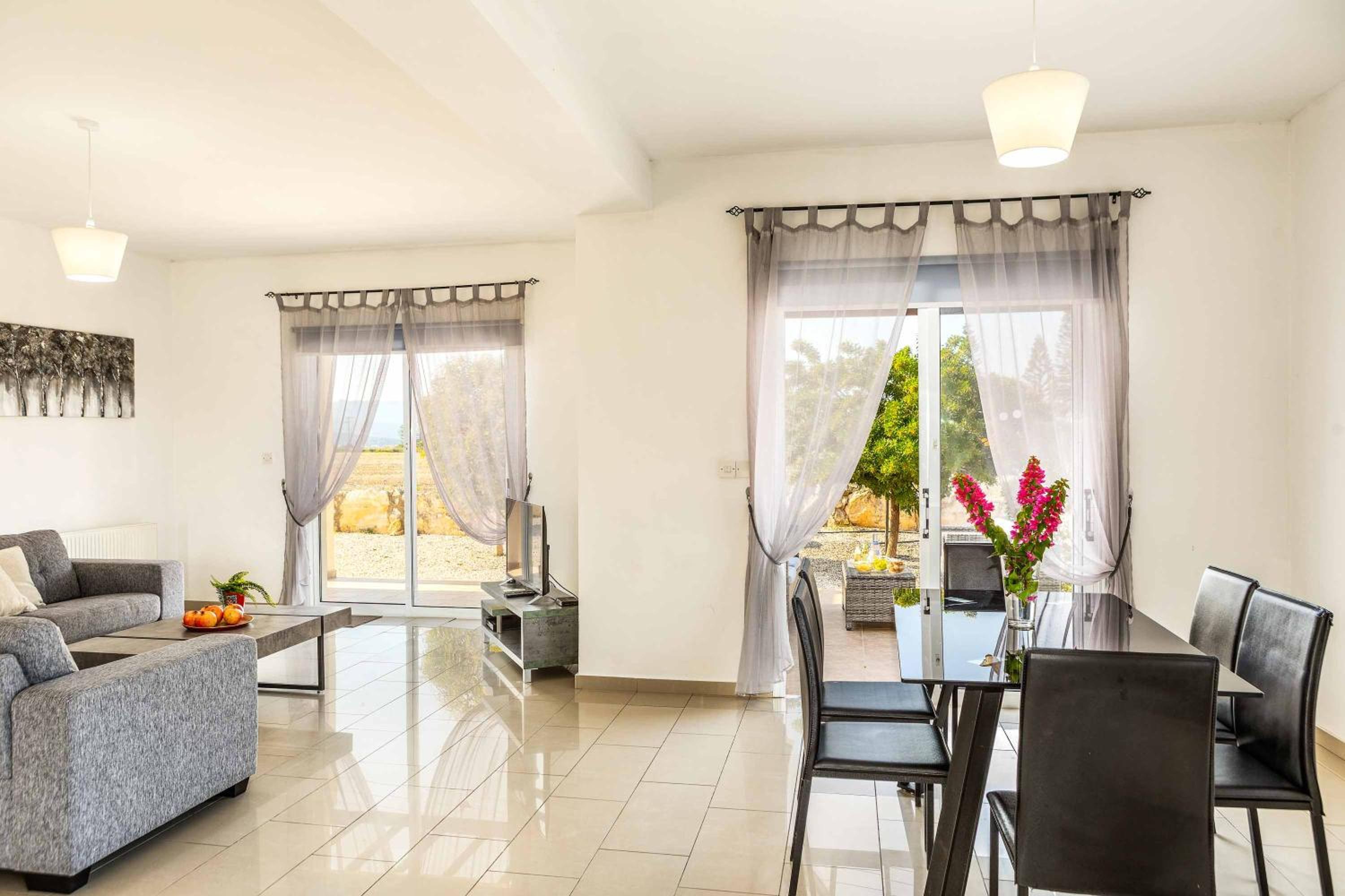 Villa Orange Tree
