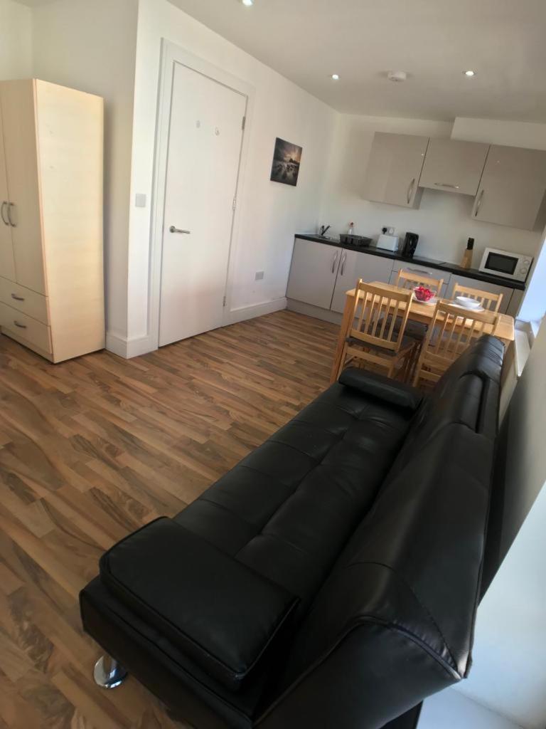 City Sparrow Apartment 6c