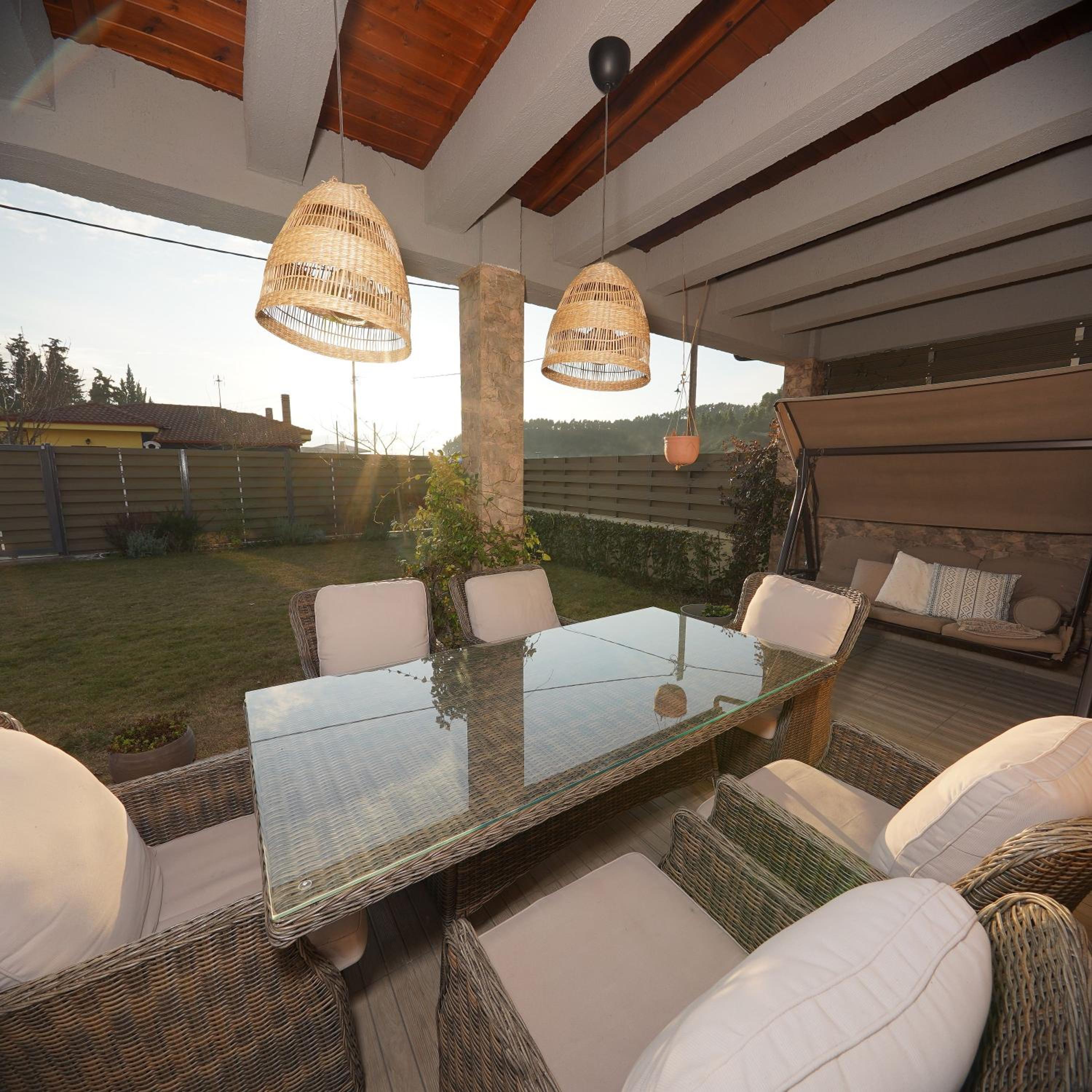 Villa ELi - Luxury Nature Getaway - Strategically located for Beach Exploration - Onsite Power for Electric Vehicle view 4