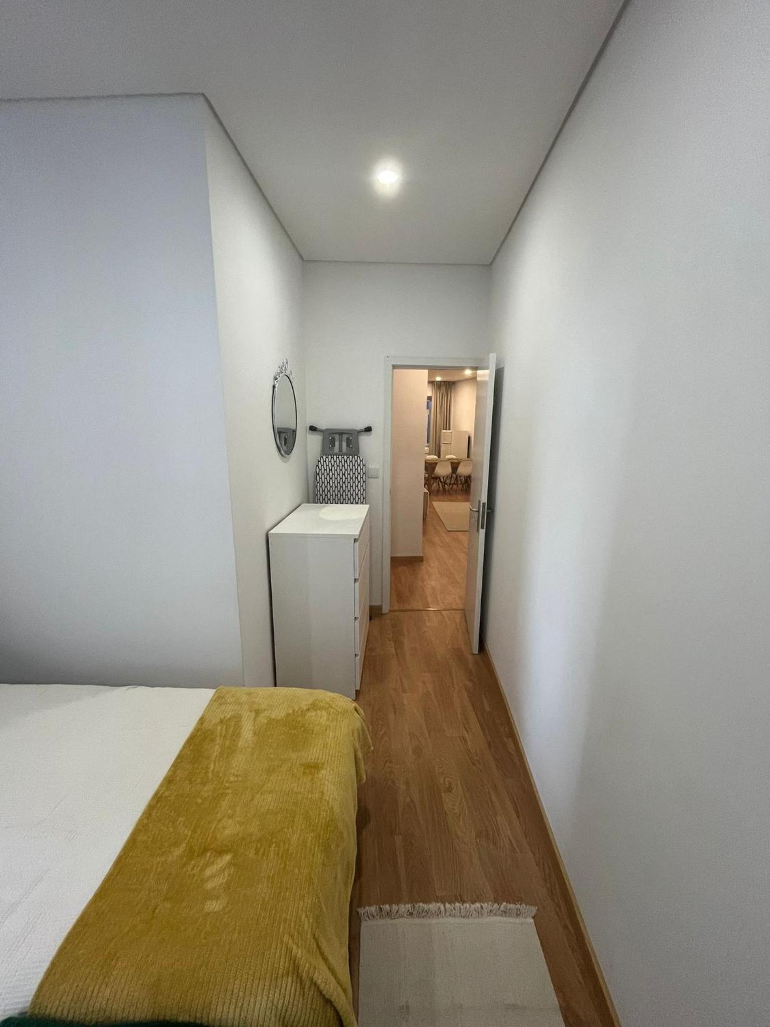 Down Bonjardim Apartments view 4