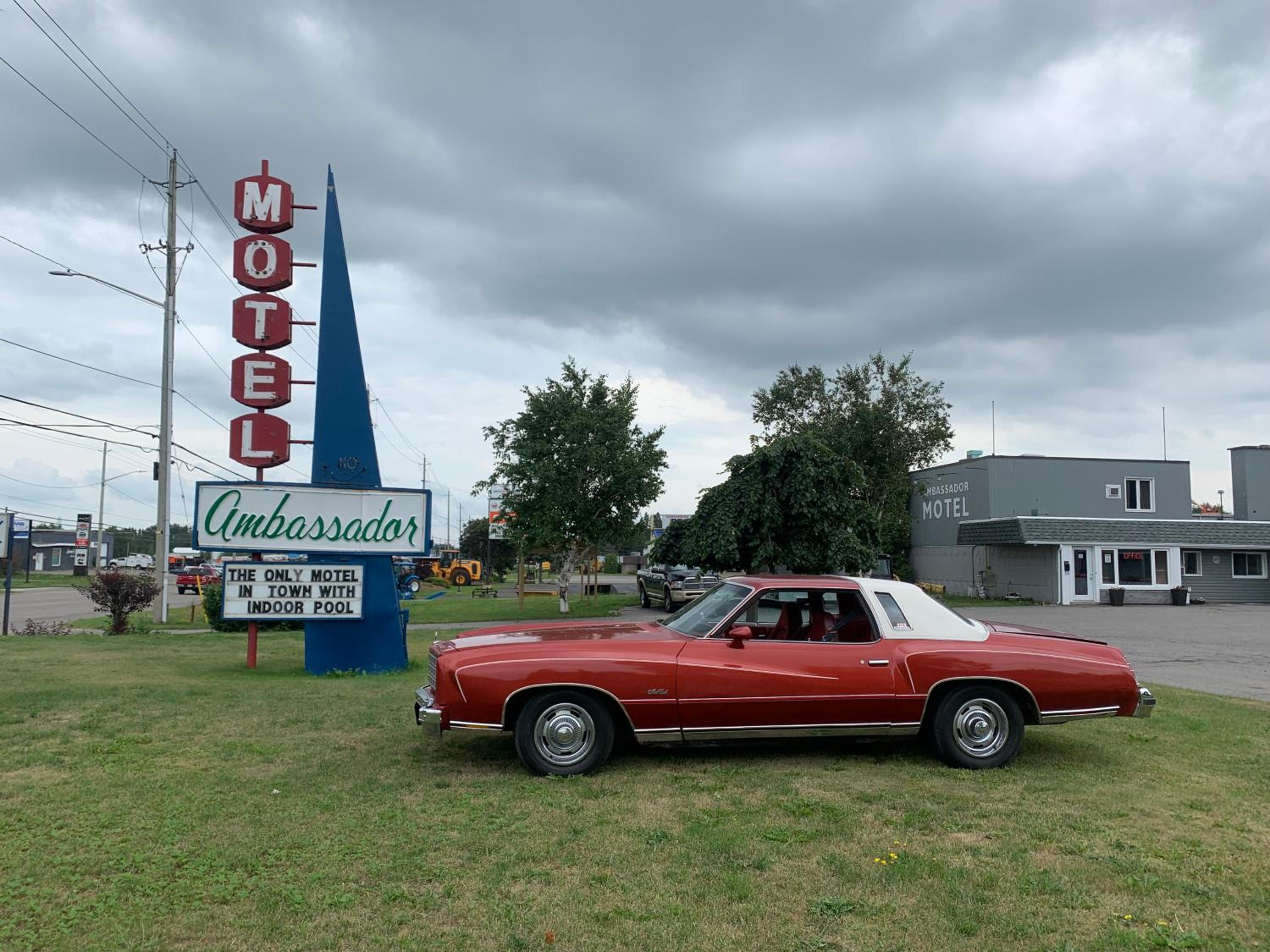 Ambassador Motel - Image 4