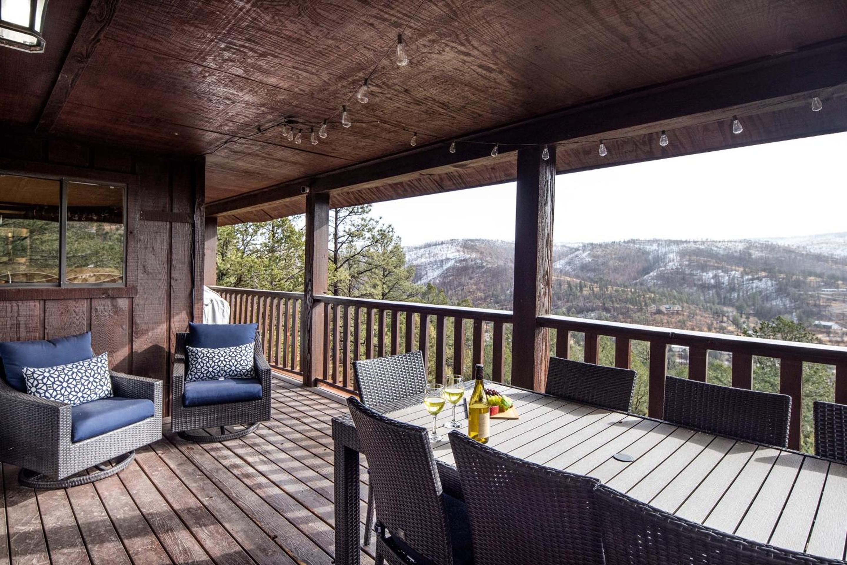 Timberline Hideaway view 3
