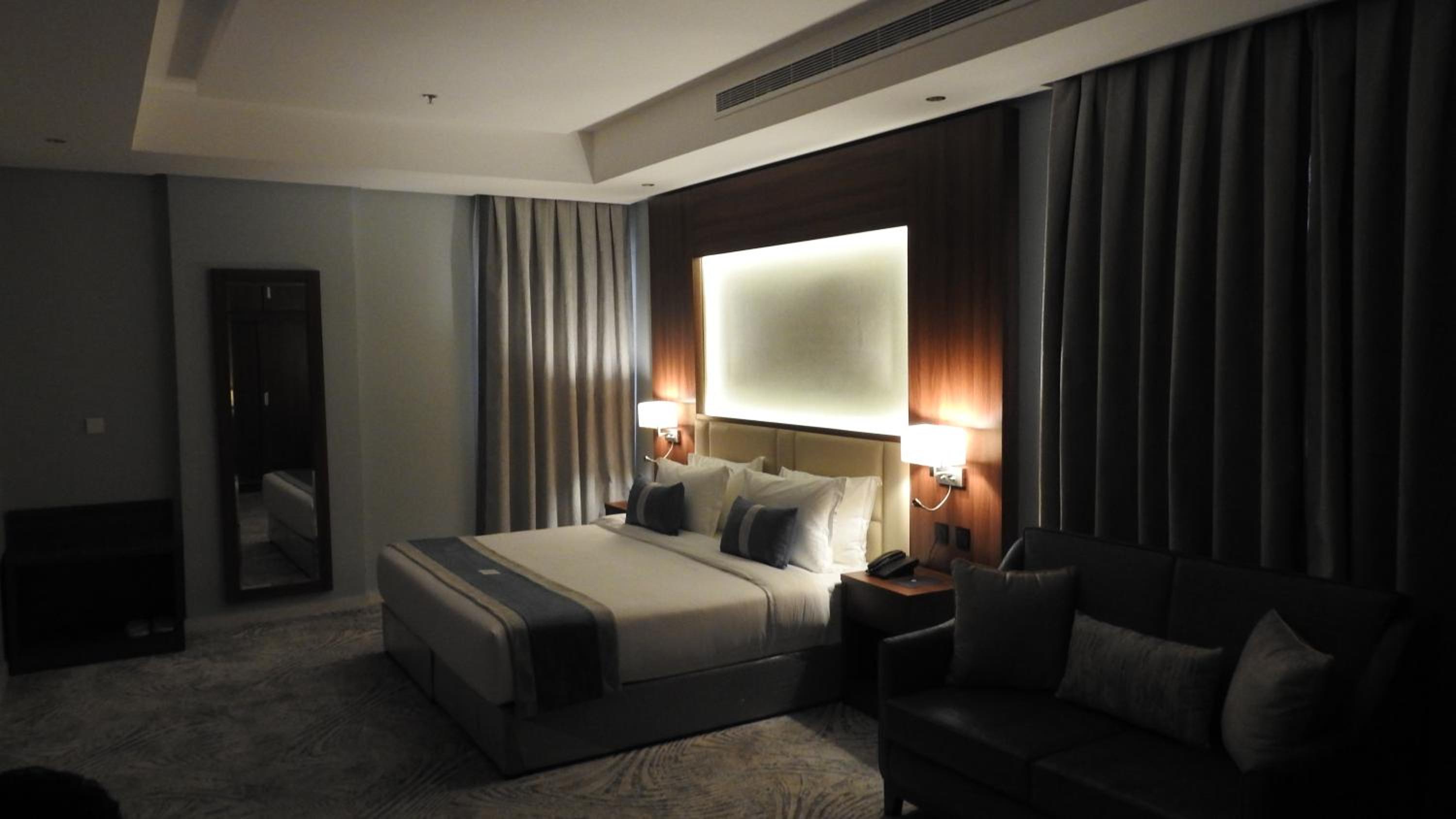 Level Nine Hotel