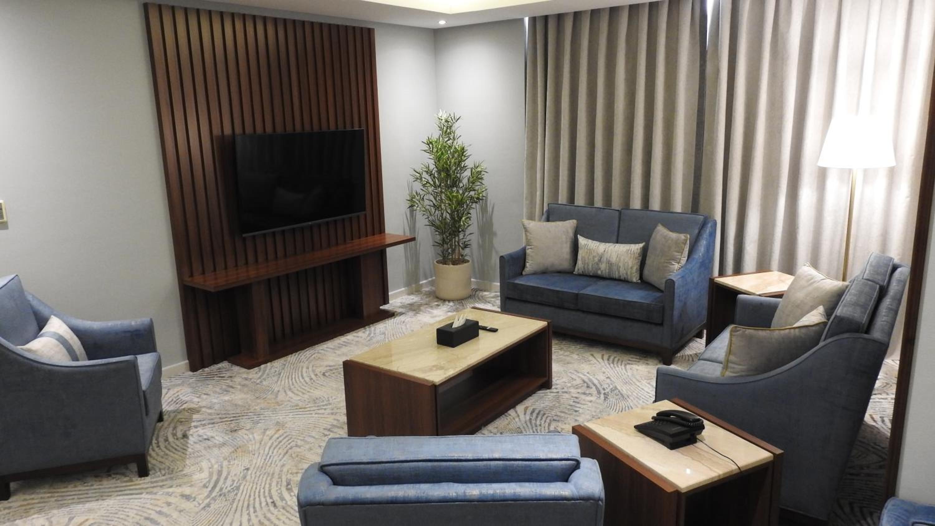 Level Nine Hotel