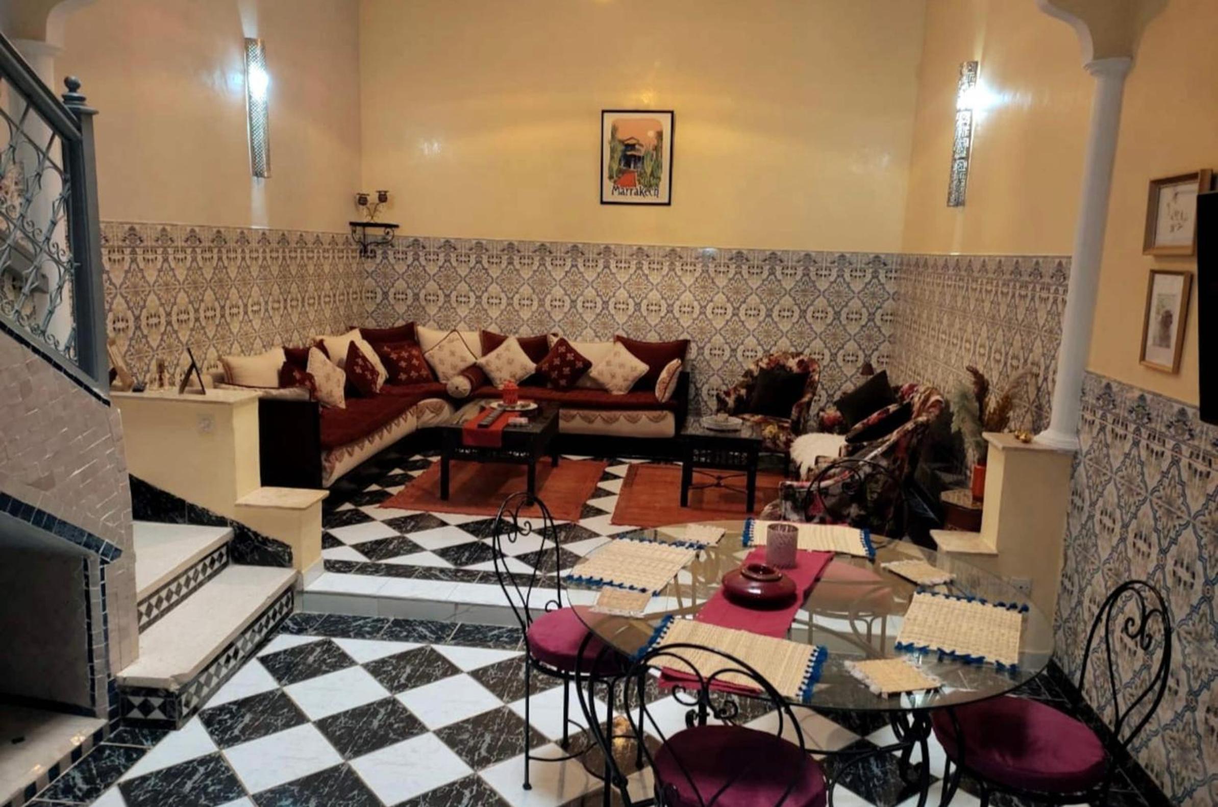 lounge