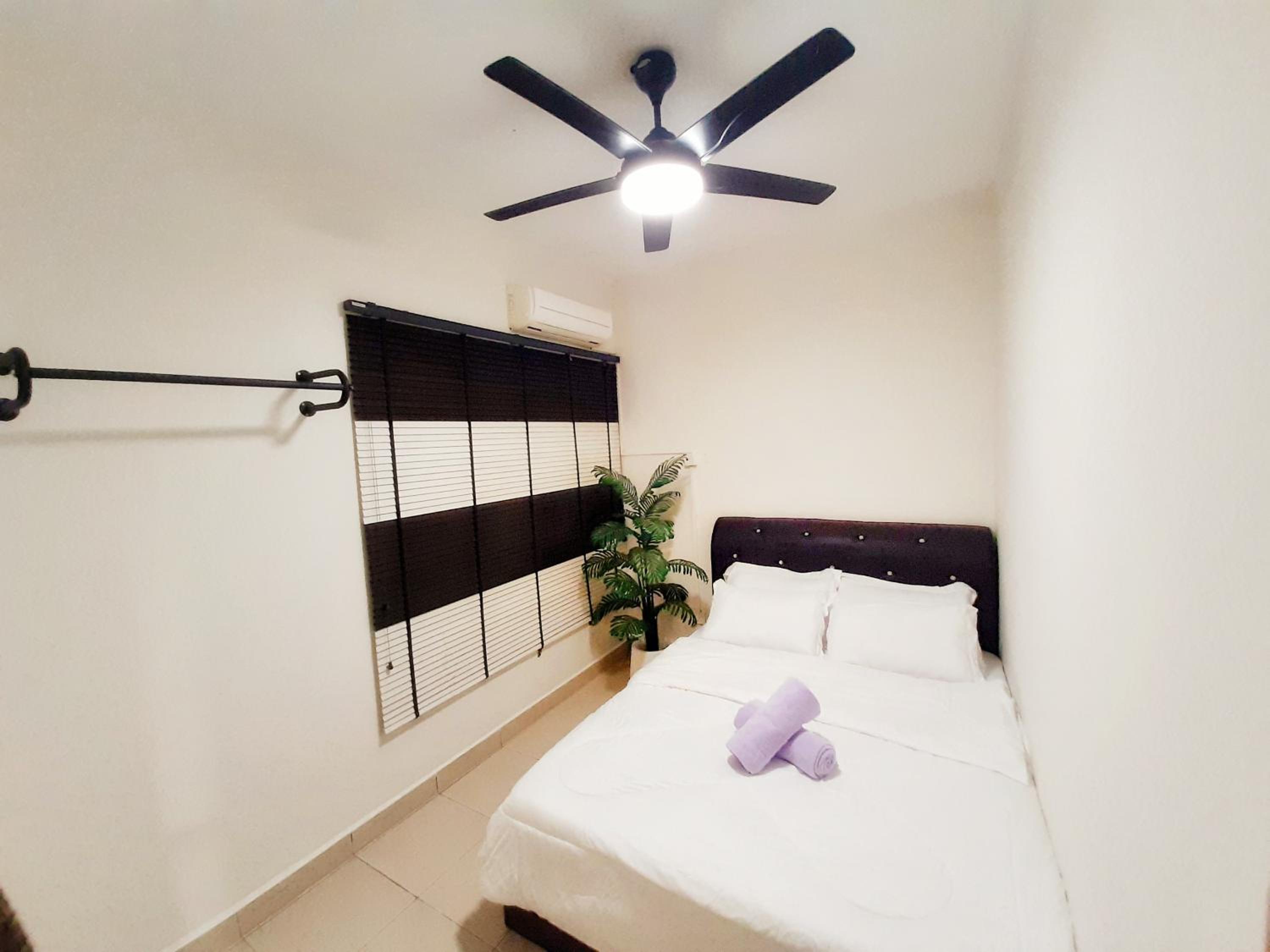 N'dnie Homestay Pelangi Mall Condominium photo 5