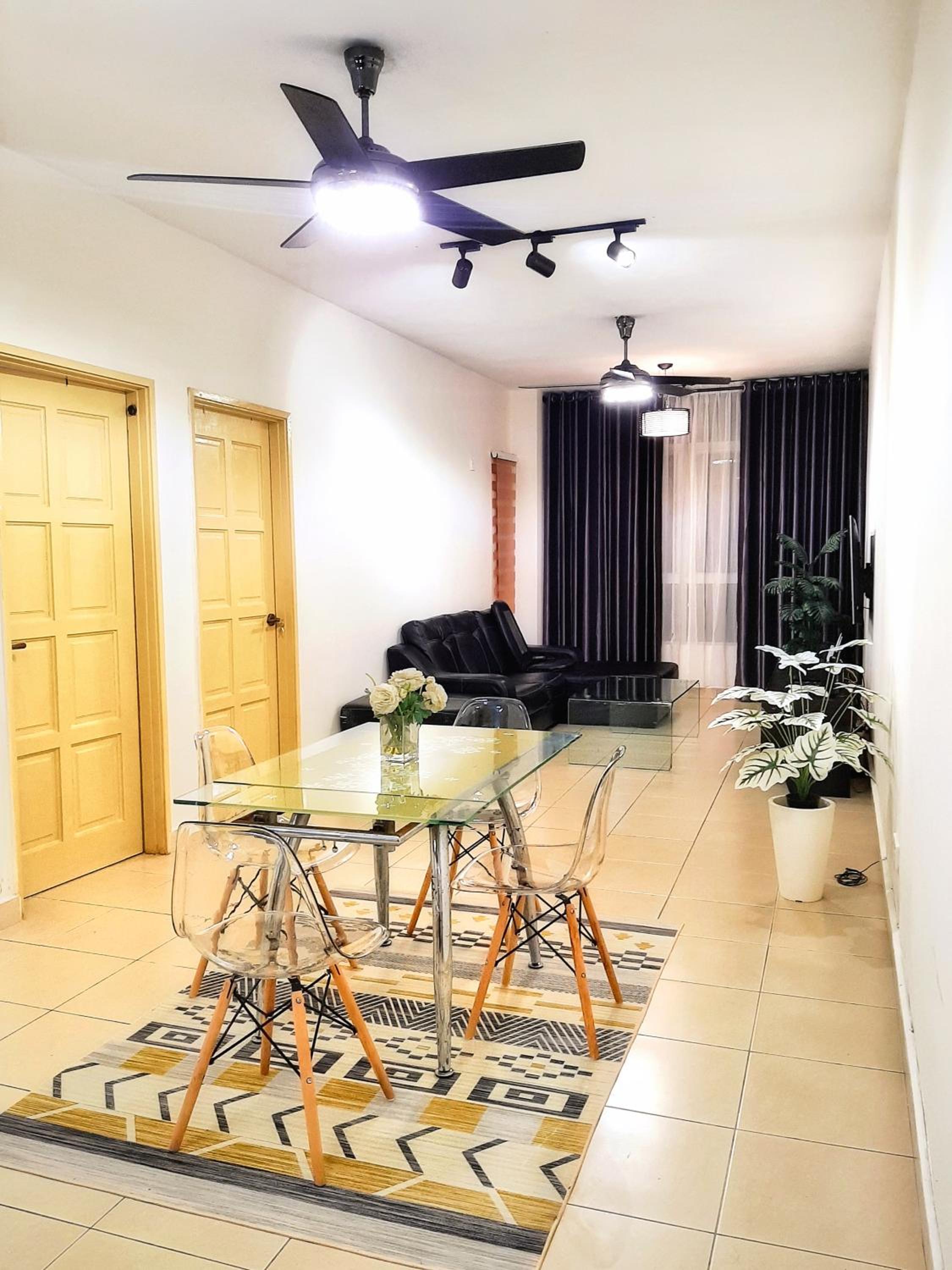 N'dnie Homestay Pelangi Mall Condominium photo 1