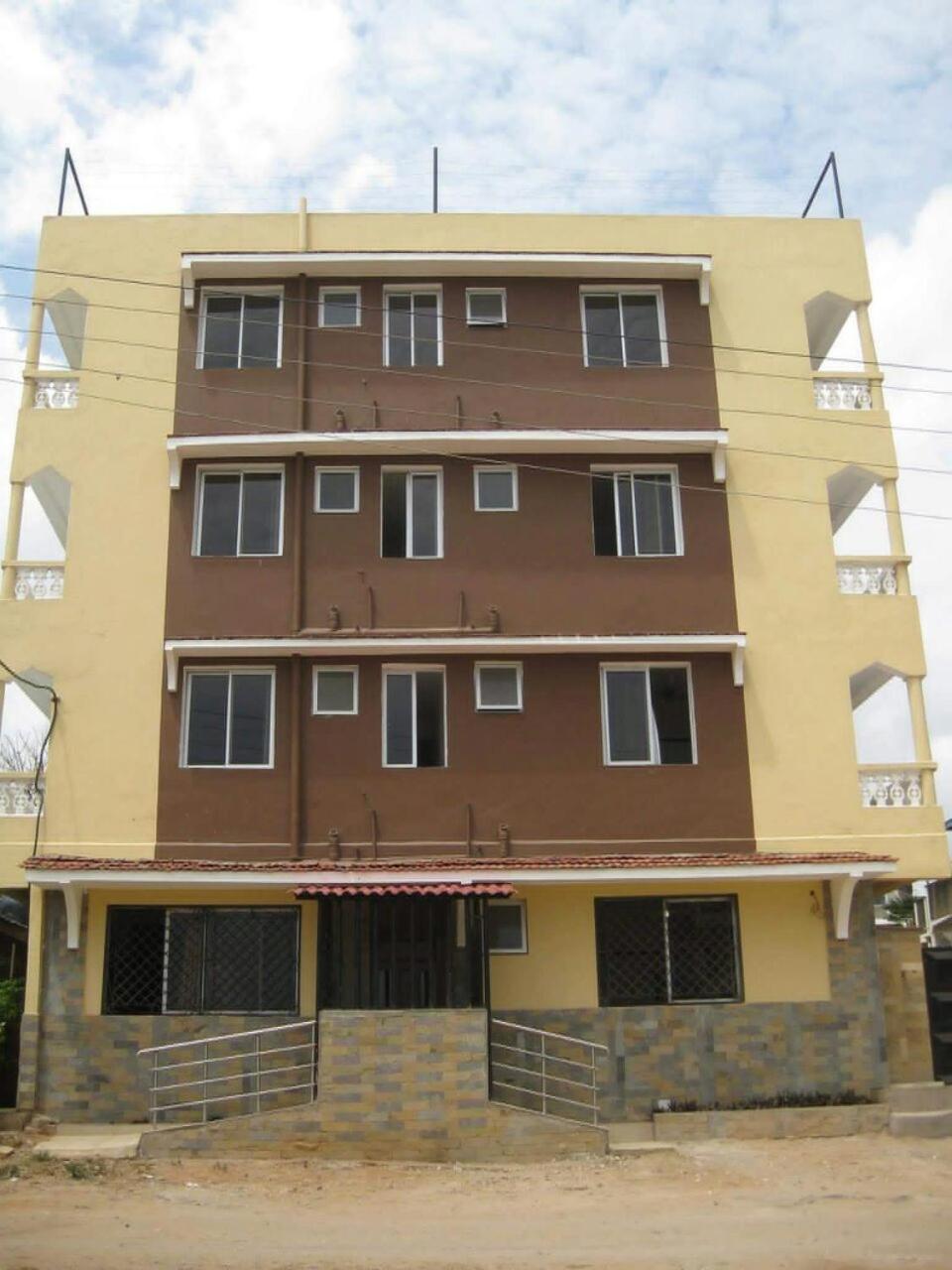 Golden Guest House- Miritini