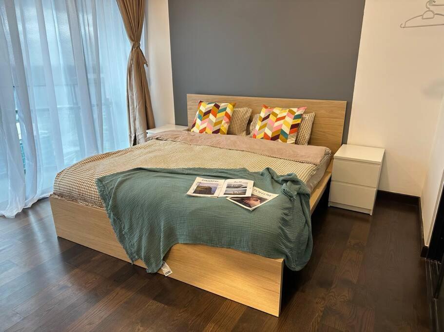 Almas Suites Modern Studio Netflix 100mbps By STAY photo 5