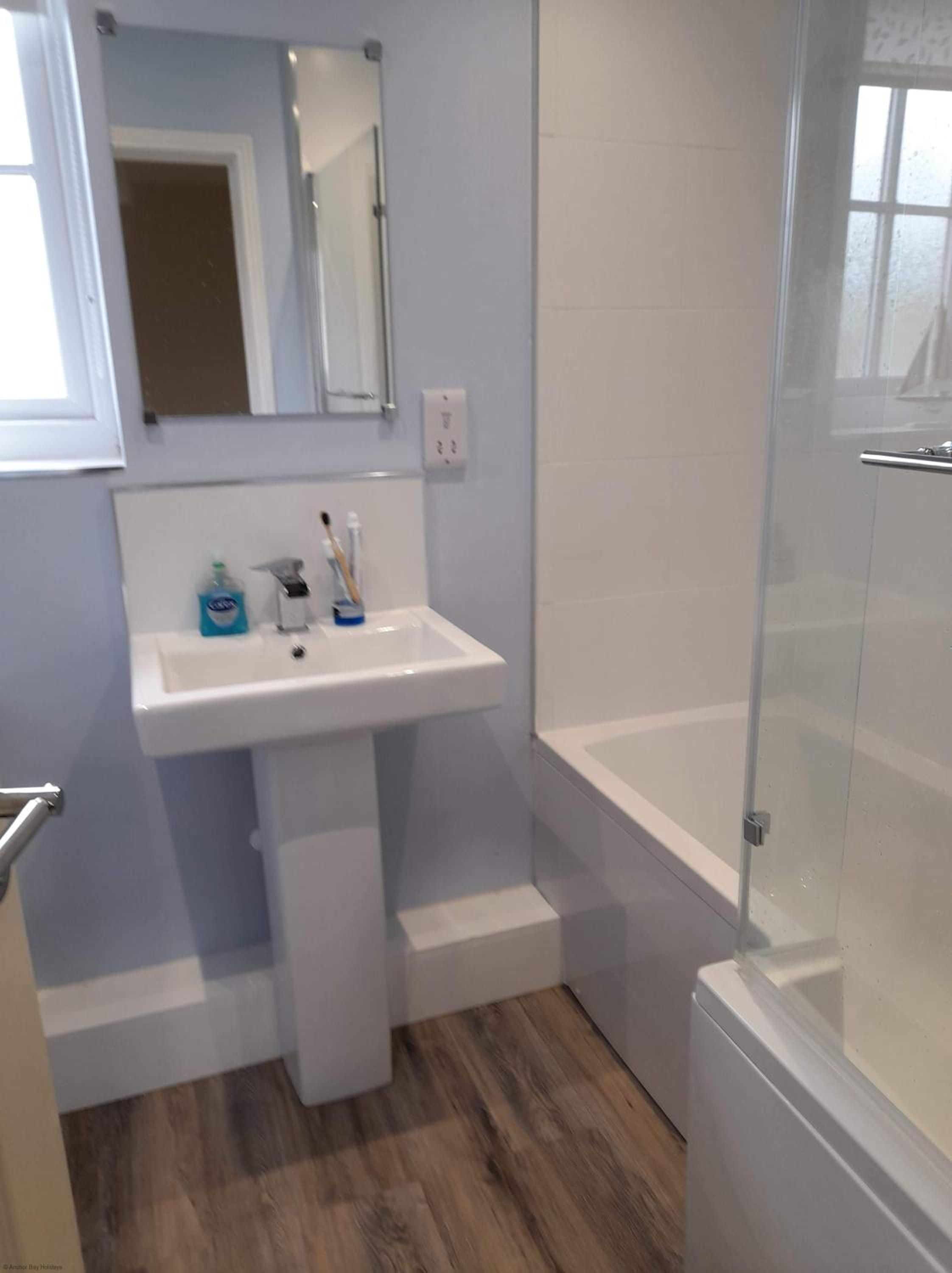 Snowdrop Cottage - Part of the The Bay Filey Holiday Village with pool, gym and direct beach access, pub, restaurant, tennis and meadows walks