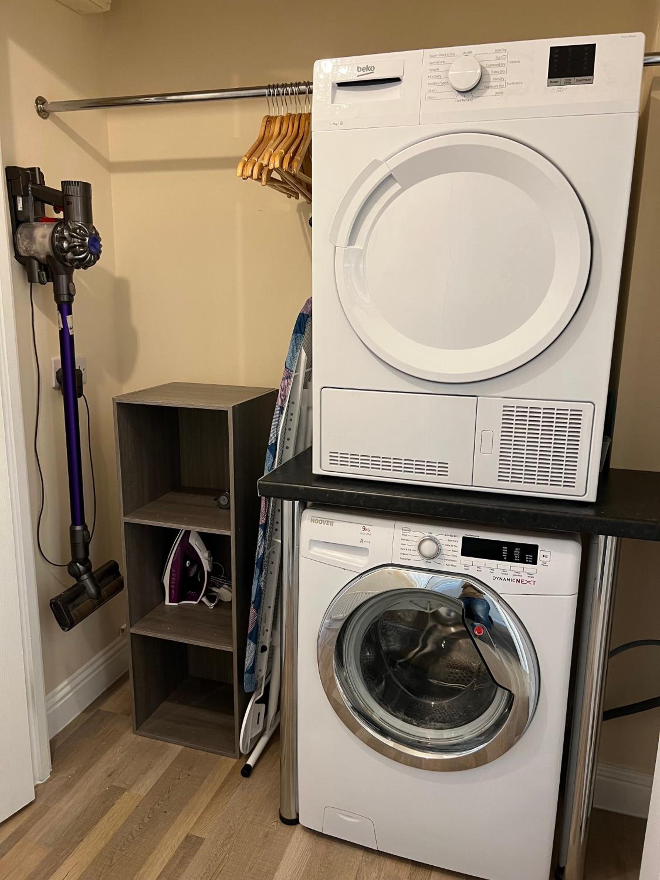 Glastonbury High Street Sanctuary- 2 BD, sleeps 3