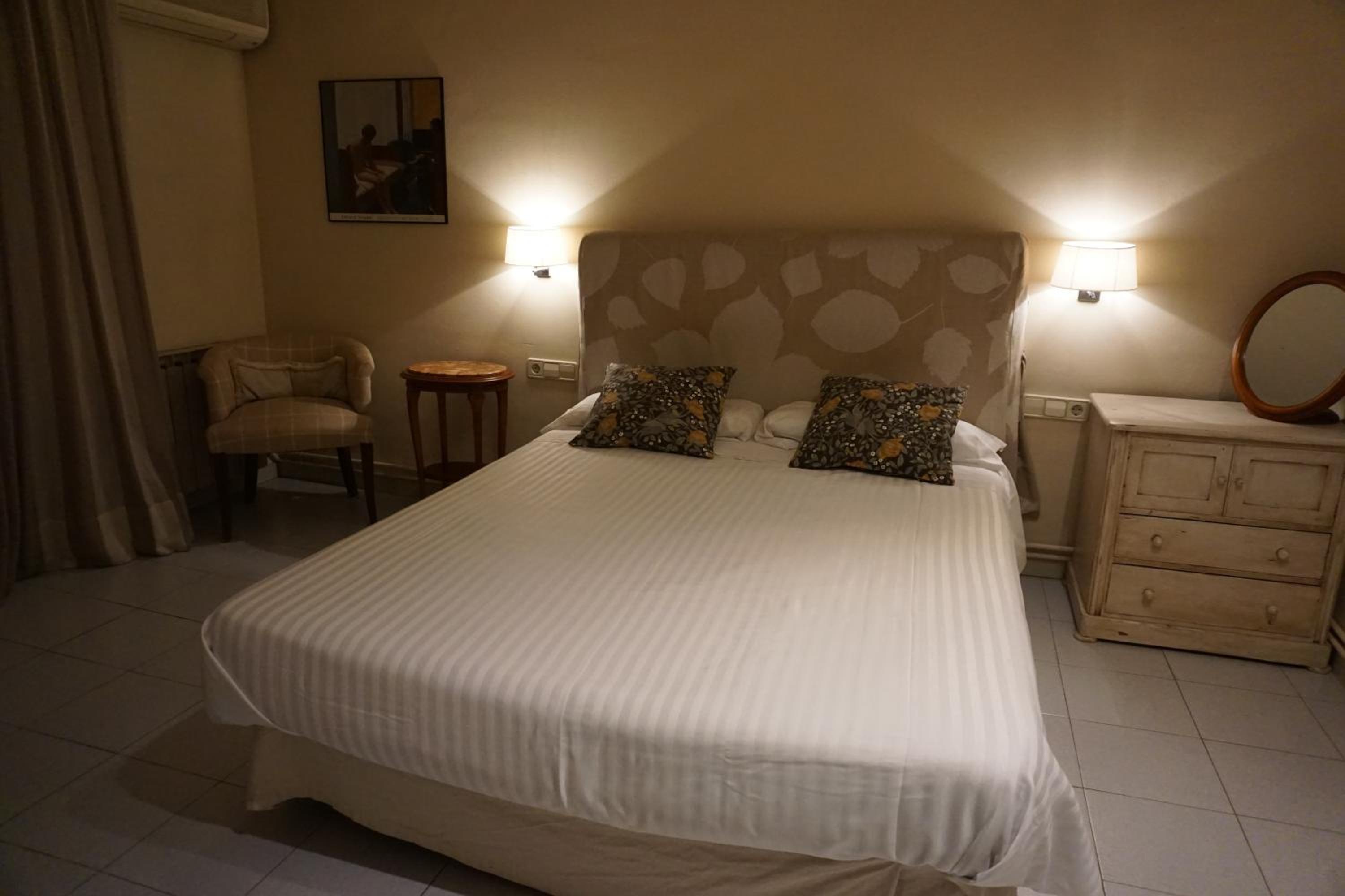 Apartaments Sant Jordi Girona 97